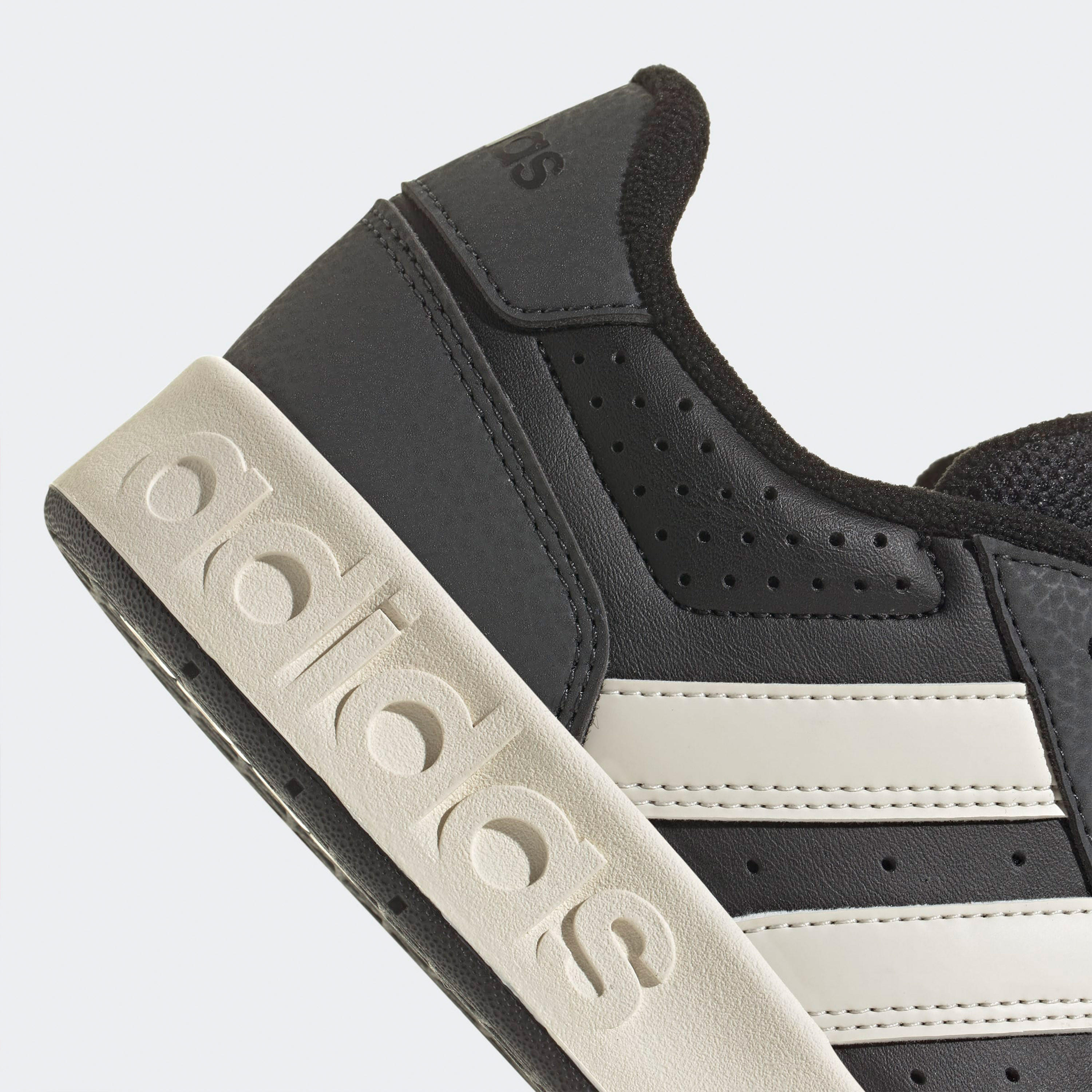 حذاء سنيكرز برباط إغلاق بريك بيس للأولاد من أديداس-sports-boys-shoes-image-7