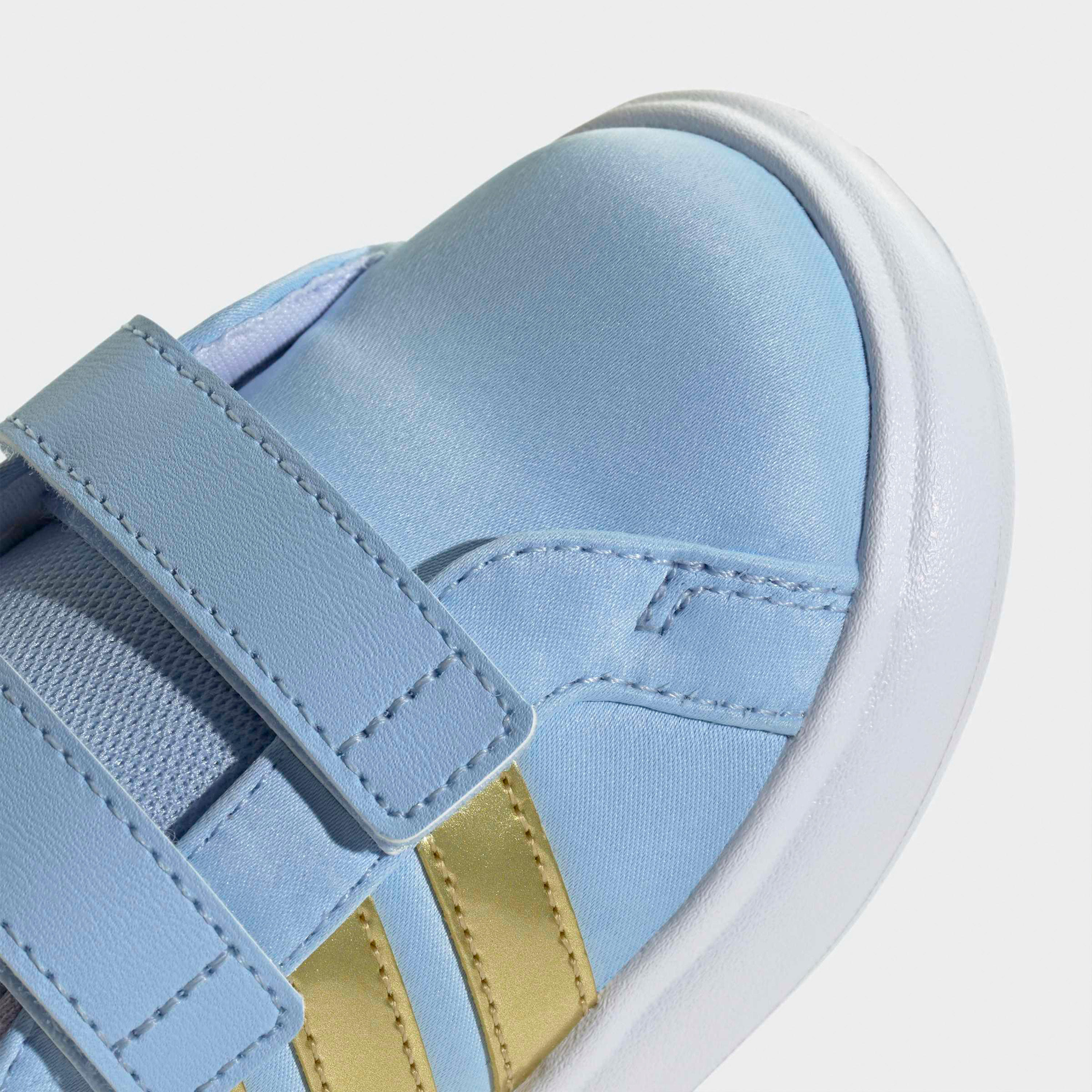 حذاء سنيكرز بشريط إغلاق لاصق جراند كورت آنا من أديداس-baby-girls-shoes-closedshoes-image-7