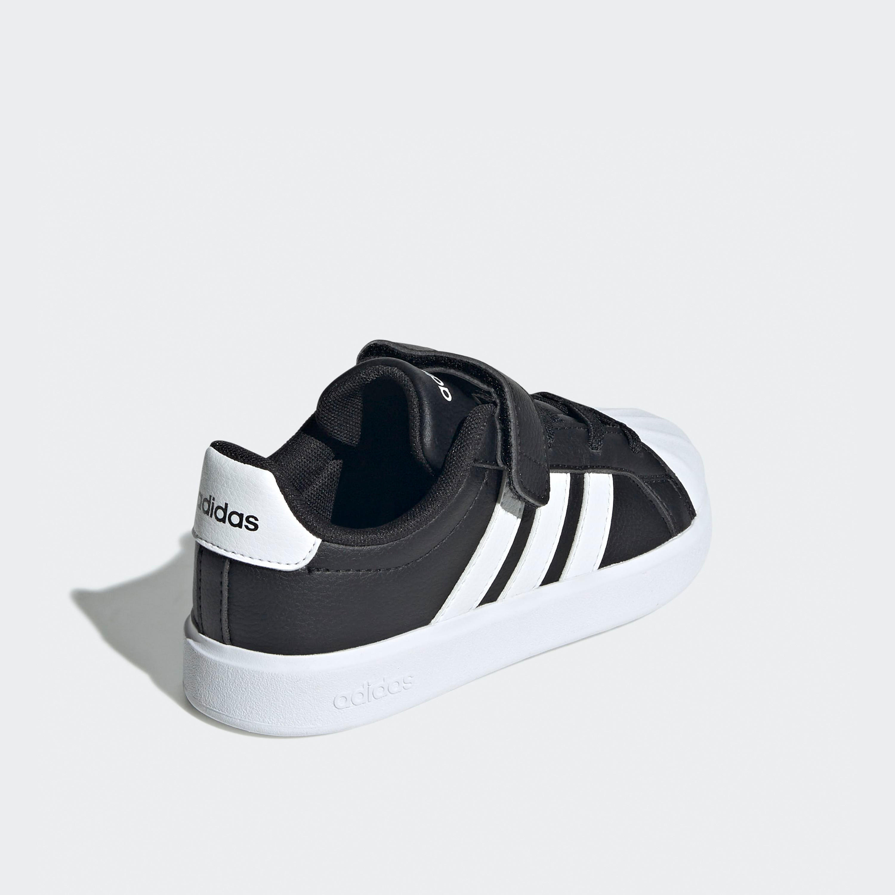 حذاء سنيكرز بطول الكاحل وشريط إغلاق لاصق ستريت توك للأولاد من أديداس-sports-boys-shoes-image-7