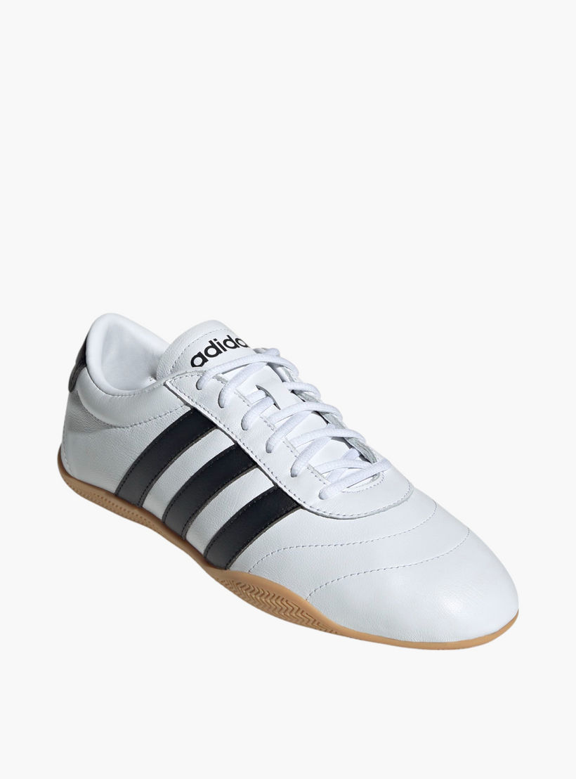 حذاء سنيكرز جراند كورت لو برباط إغلاق للنساء من أديداس - JQ9688-women-shoes-sneakers-image-1