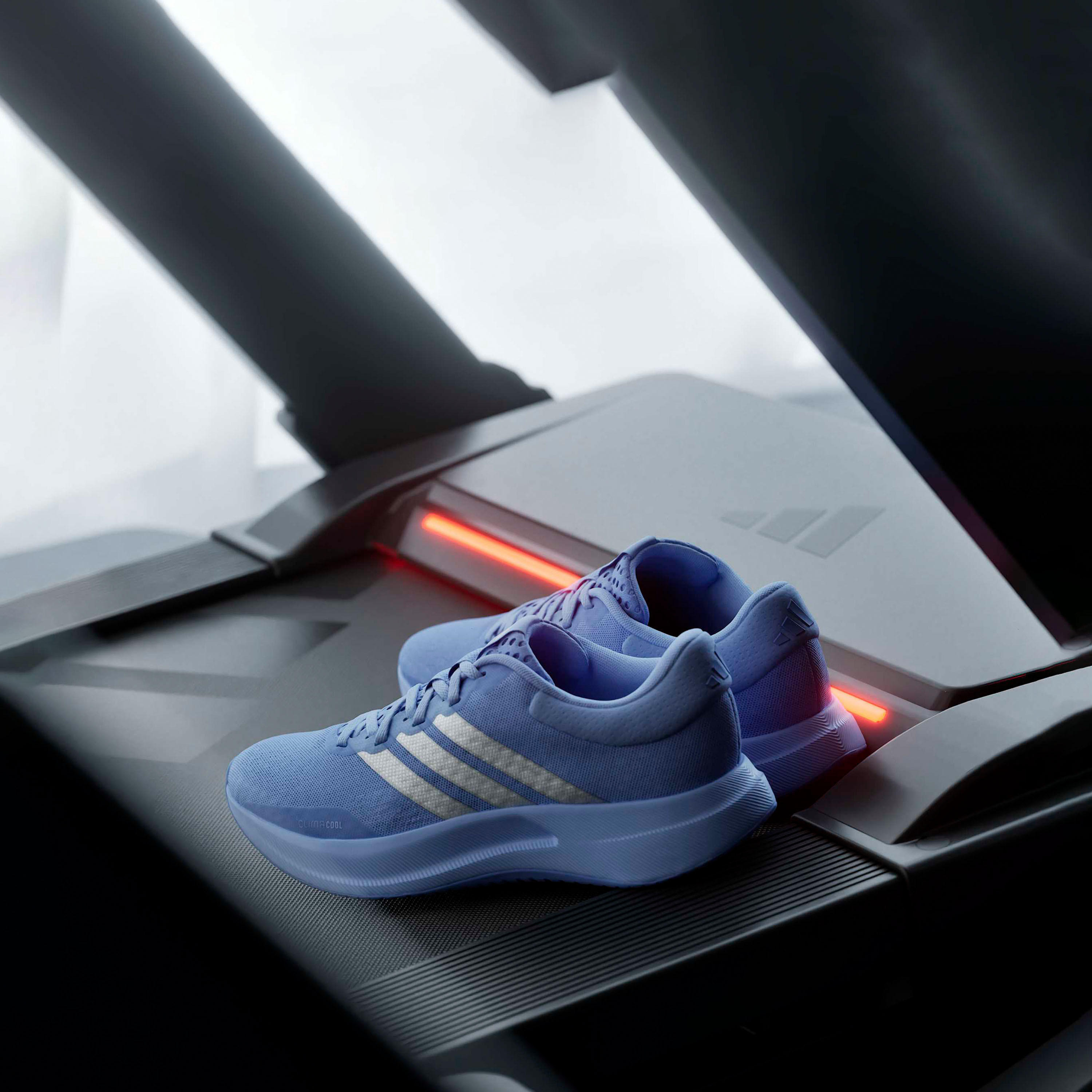 حذاء رياضي تريدموف برباط للنساء من أديداس-sports-women-shoes-image-9