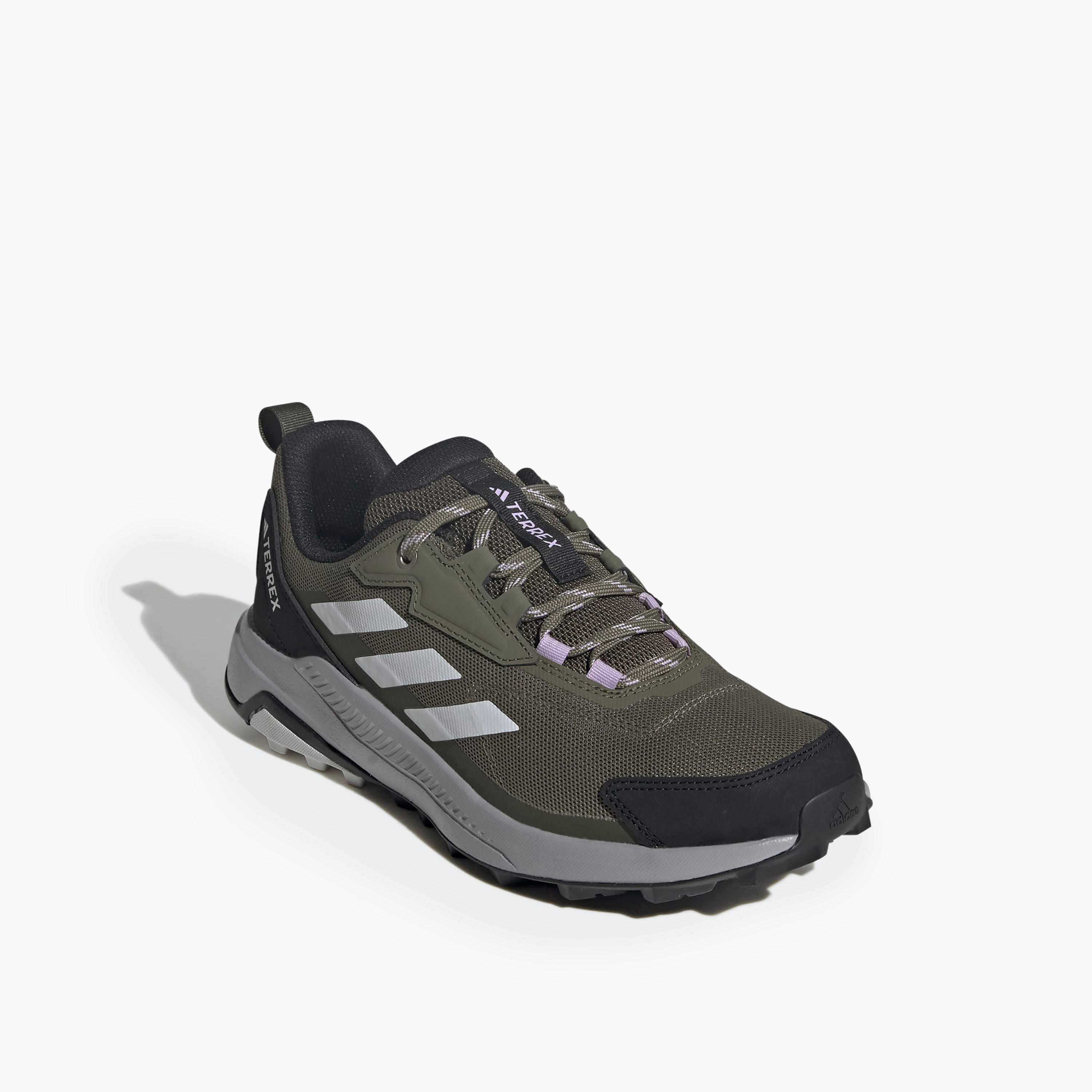 حذاء رياضي برباط تريكس أنيلاندر دبليو للنساء من أديداس-women-shoes-sports-image-1