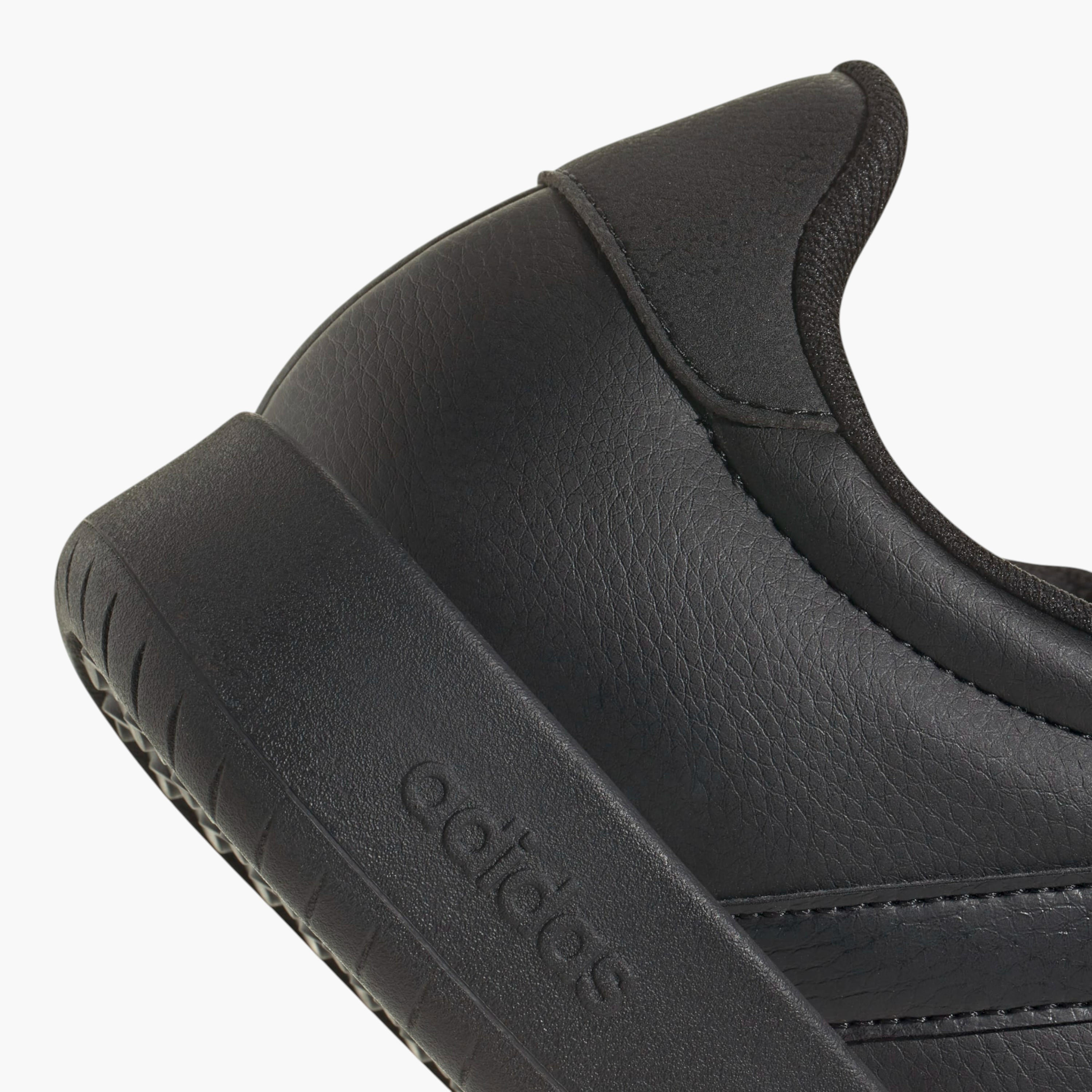 حذاء سنيكرز برباط إغلاق باريدا للرجال من أديداس-men-shoes-sneakers-image-6