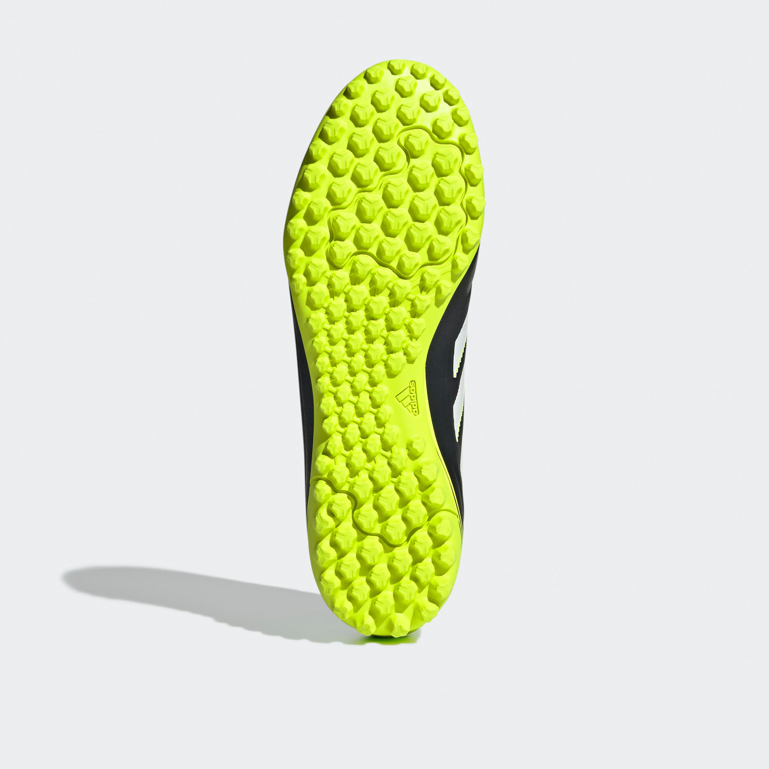 حذاء كرة قدم برباط كوبا بيور III كلوب تي إف للرجال من أديداس-sports-men-shoes-image-6