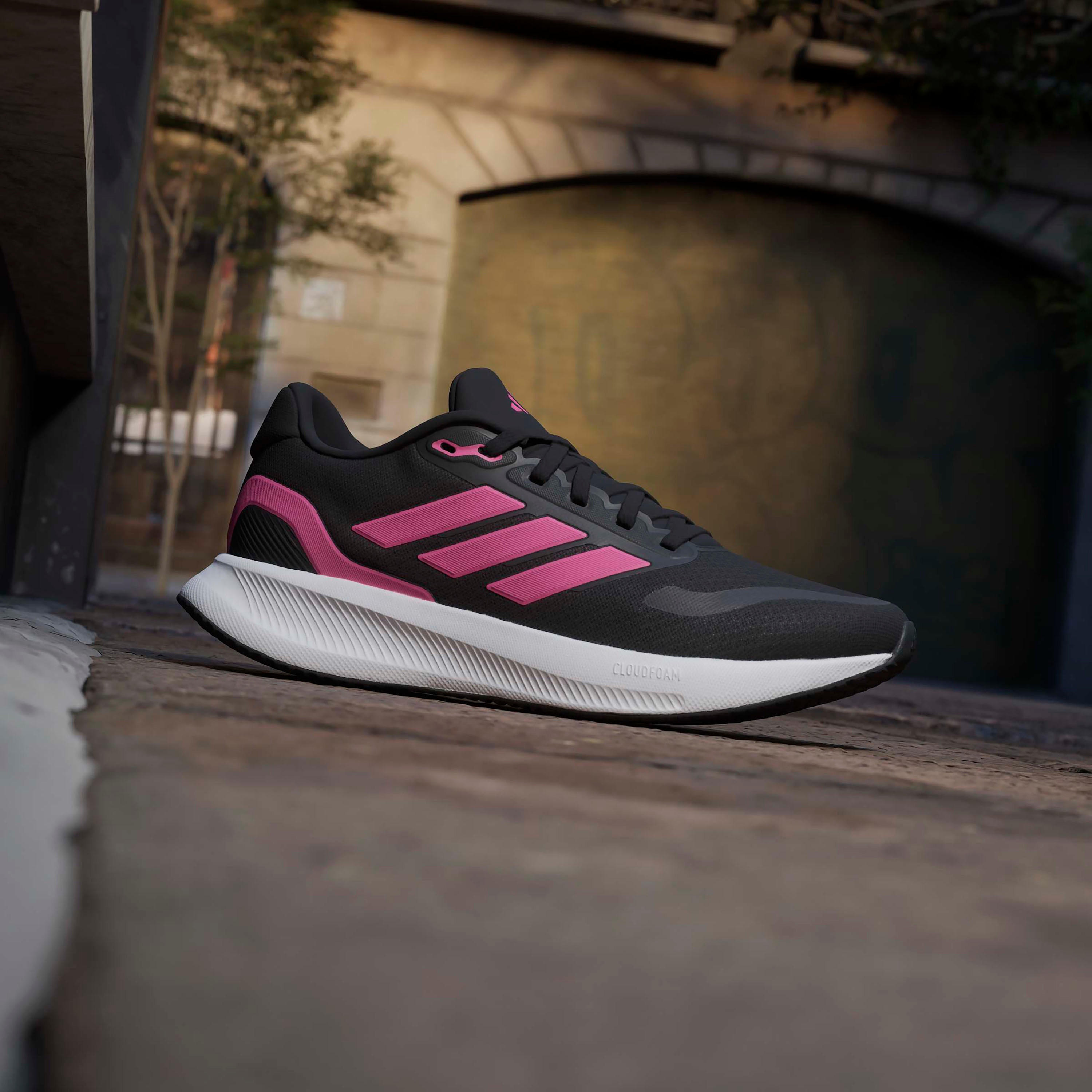 حذاء جري برباط ولوح بـ 3 خطوط رن فالكون 5 ريسر للنساء من أديداس-women-shoes-sports-image-2