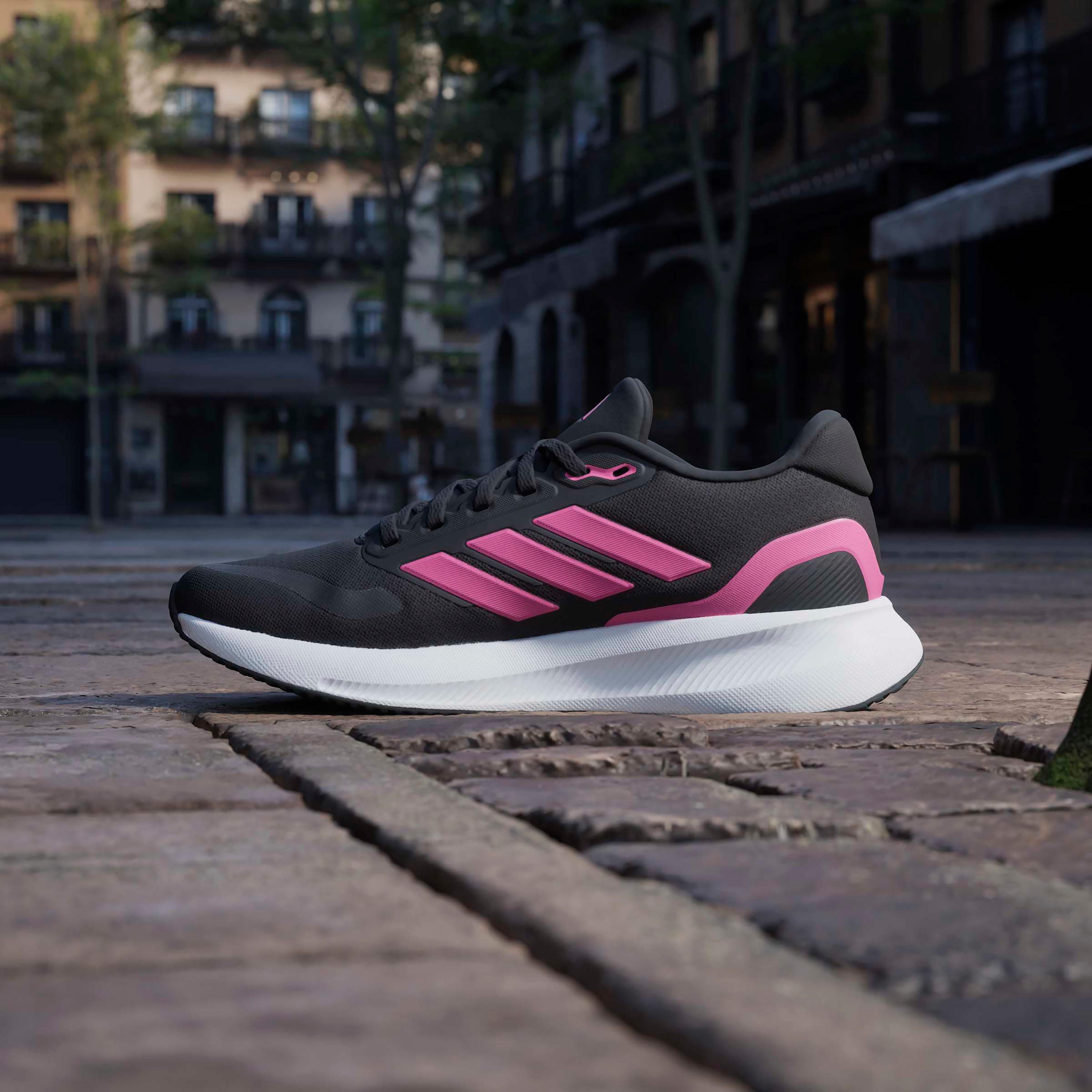 حذاء جري برباط ولوح بـ 3 خطوط رن فالكون 5 ريسر للنساء من أديداس-women-shoes-sports-image-8