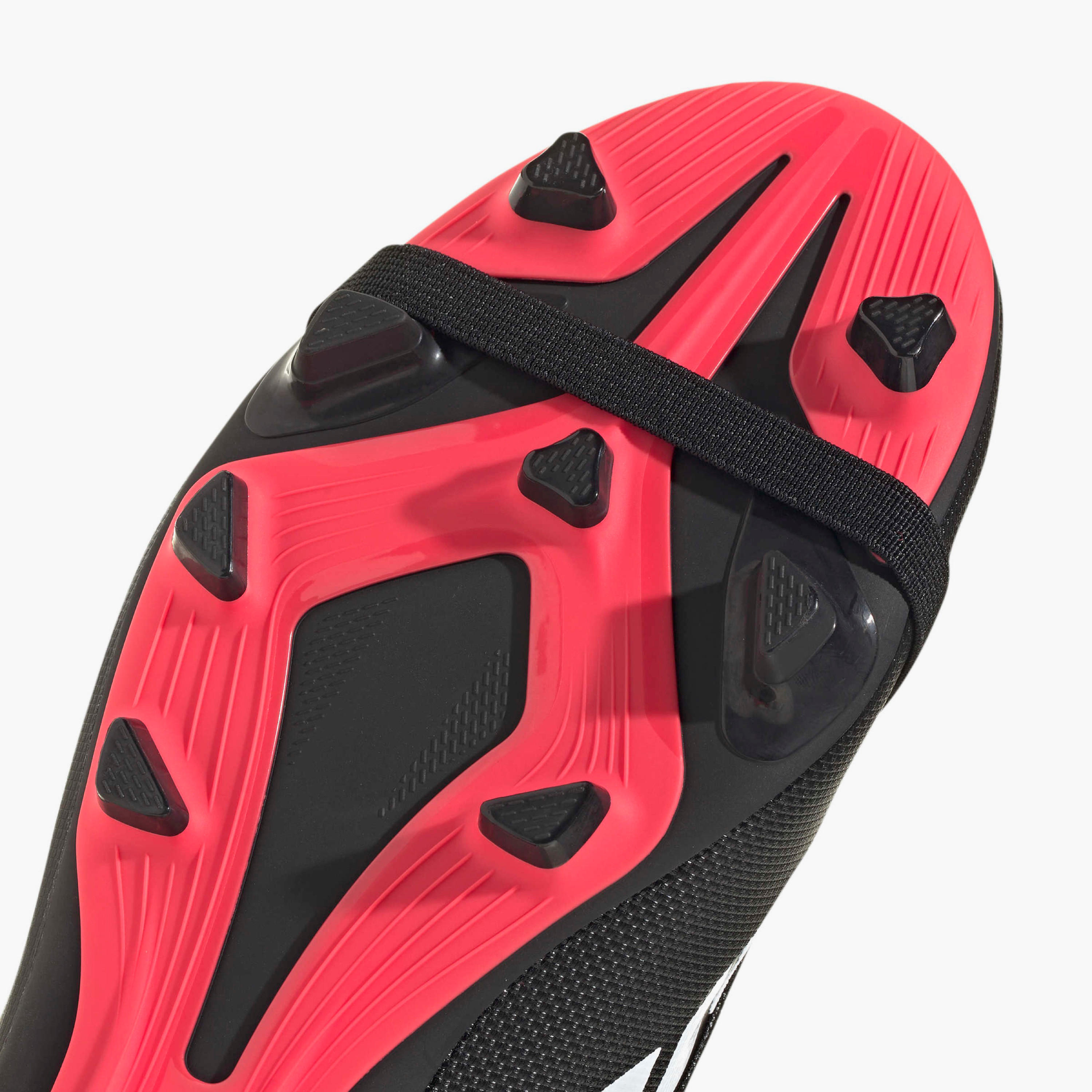 حذاء كرة قدم للأرضيات الصلبة بريديتور كلوب FT FG/MG للرجال من أديداس-men-shoes-sports-image-6