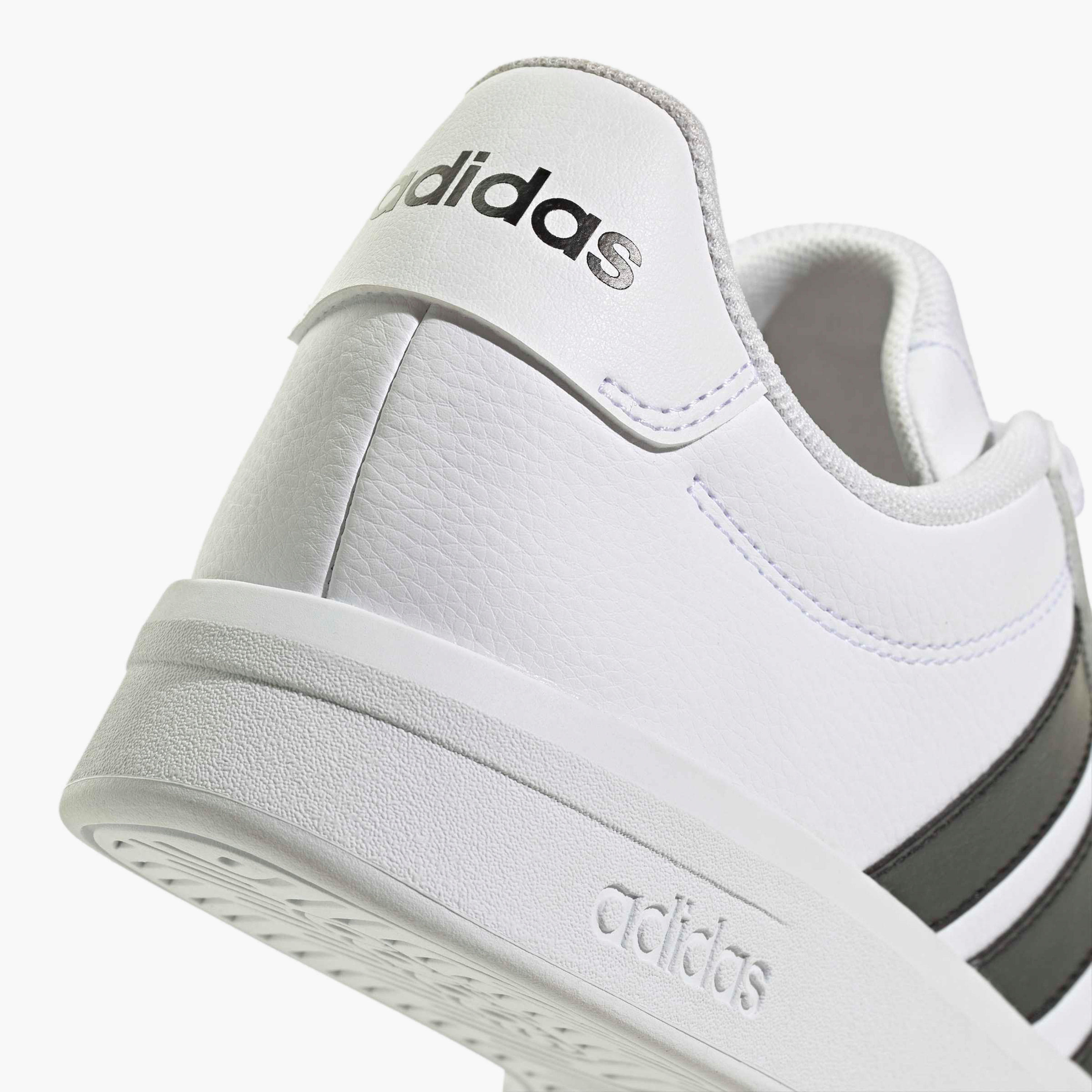 حذاء سنيكرز برباط إغلاق جراند كورت بيس 3.0 للرجال من أديداس-sports-men-shoes-image-7