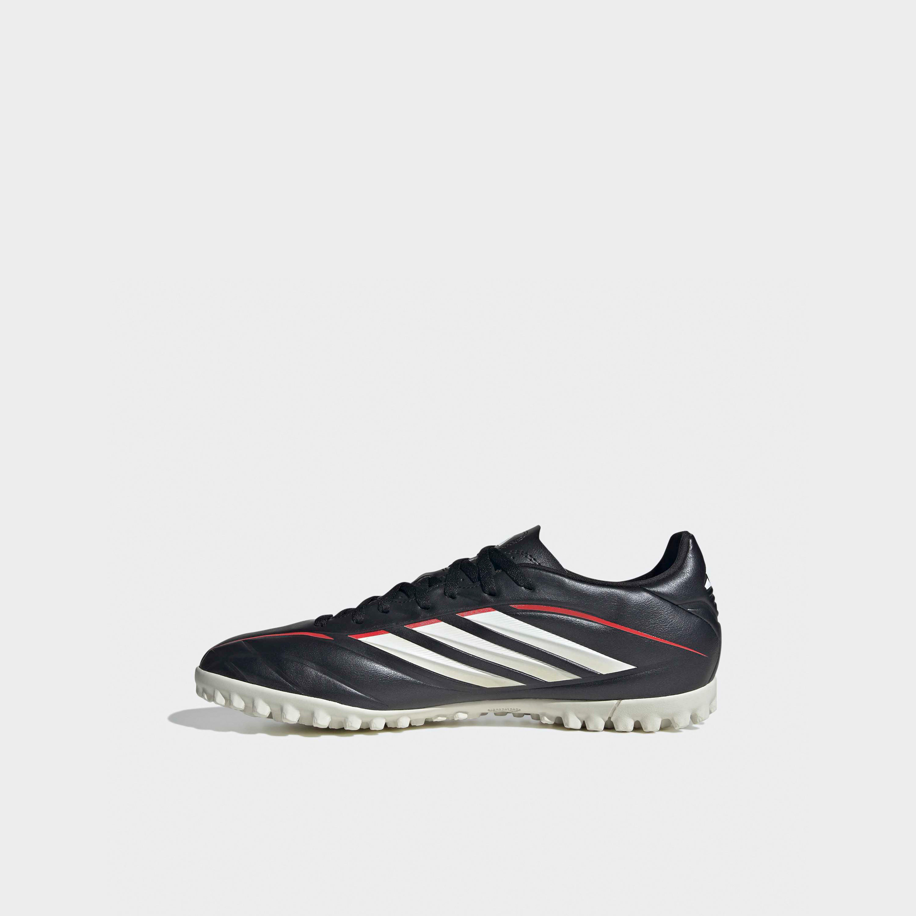 حذاء كرة قدم للأعشاب الصناعية للرجال من أديداس كوبا بيور 4-sports-men-shoes-image-4