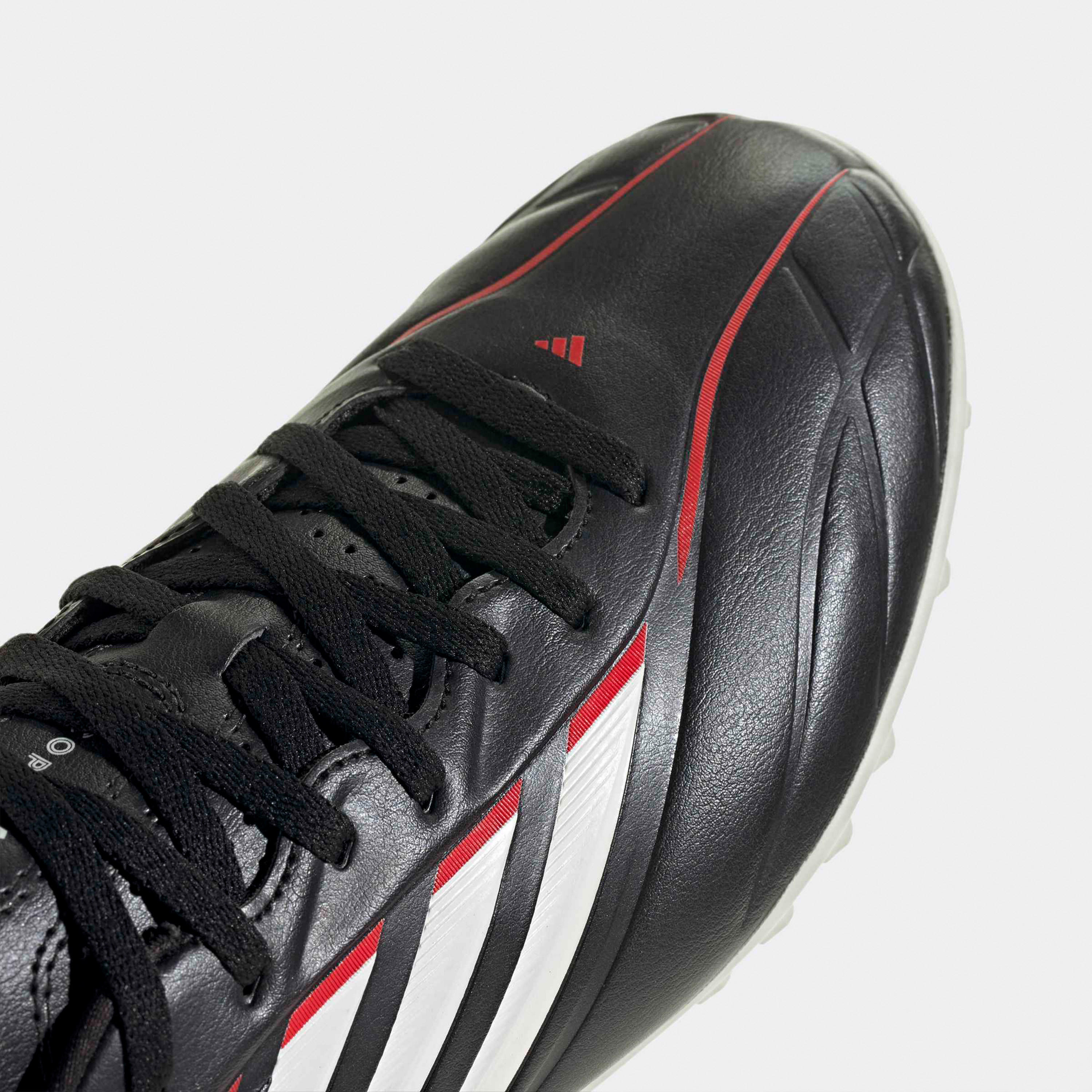 حذاء كرة قدم للأعشاب الصناعية للرجال من أديداس كوبا بيور 4-sports-men-shoes-image-5