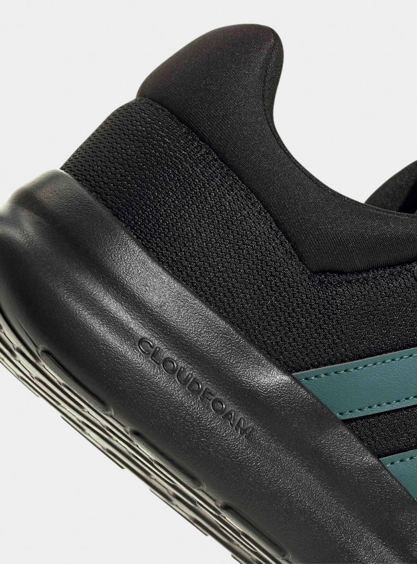 حذاء سنيكرز بارز الملمس للكاحل برباط إغلاق لايت ريسر 4.0 للرجال من أديداس-sports-men-shoes-image-7