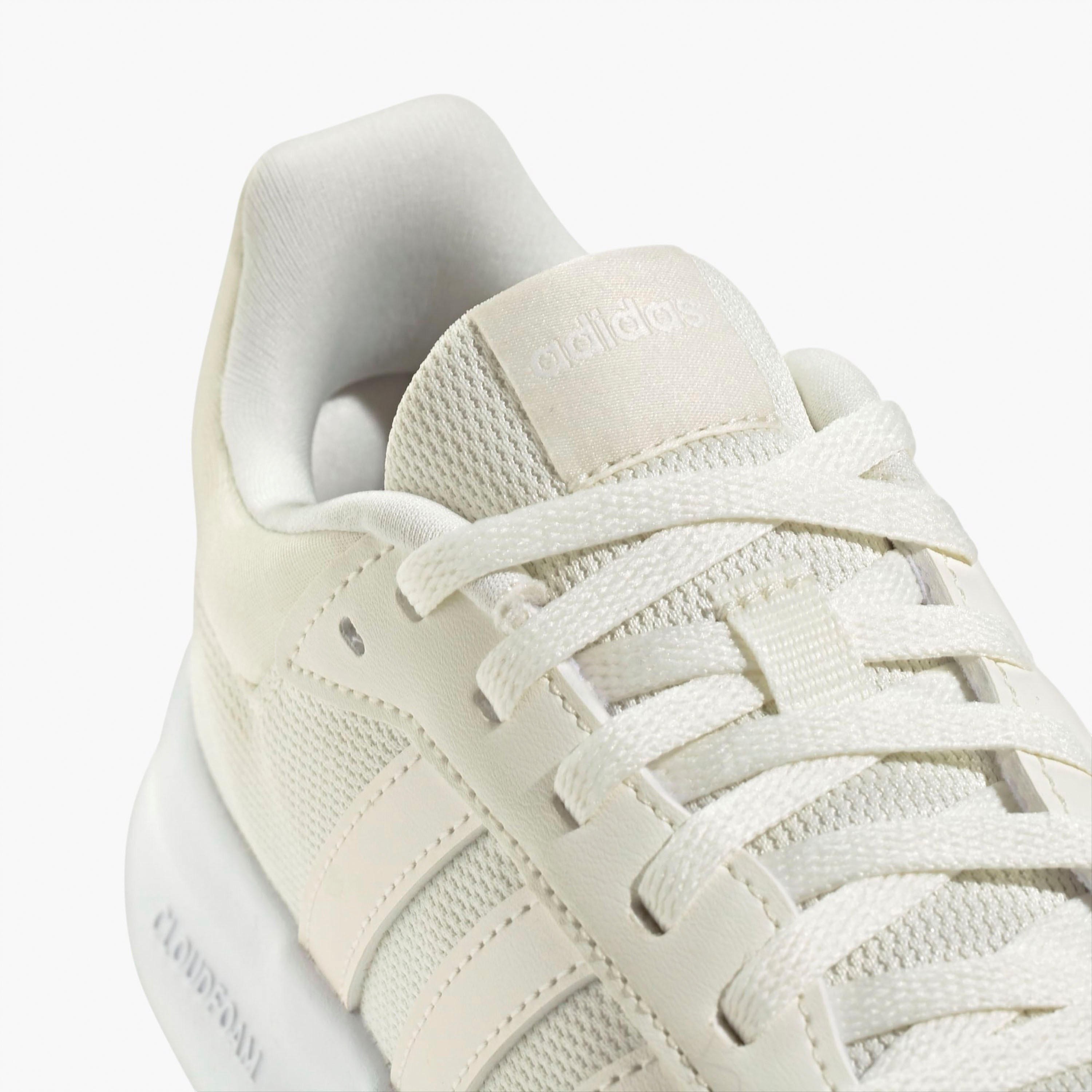 حذاء جري برباط وألواح 4.0 لايت ريسر للنساء من أديداس-women-shoes-sports-image-5