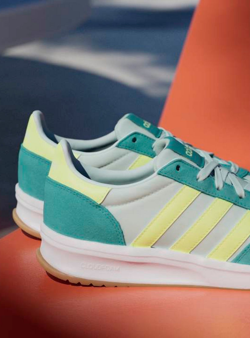 Adidas Women's RUN 70s 2.0 Lace-Up Closure Sneakers - JR8854-women-shoes-sneakers-image-7