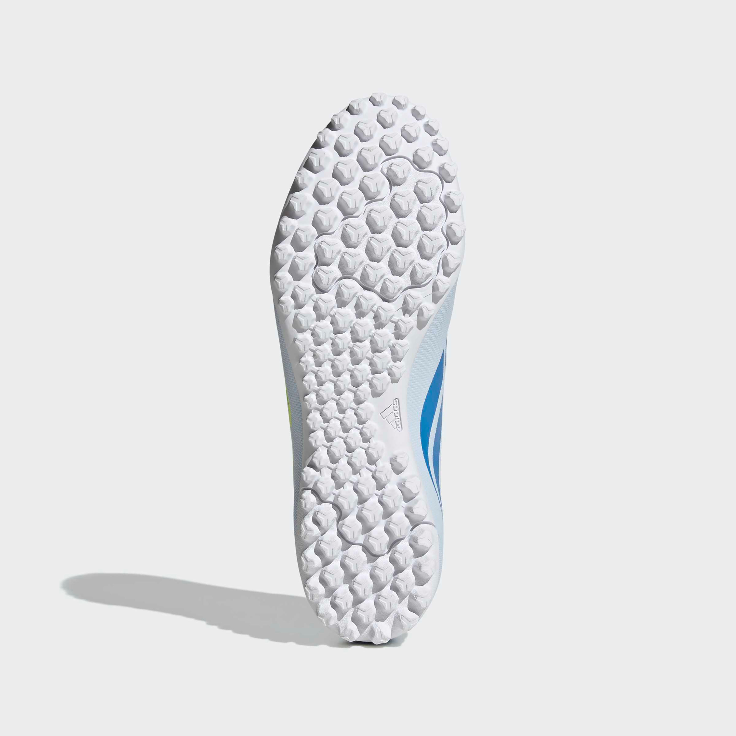 حذاء كرة قدم للعشب الصناعي بريداتور كلوب تي إف برباط للرجال من أديداس-sports-men-shoes-image-4