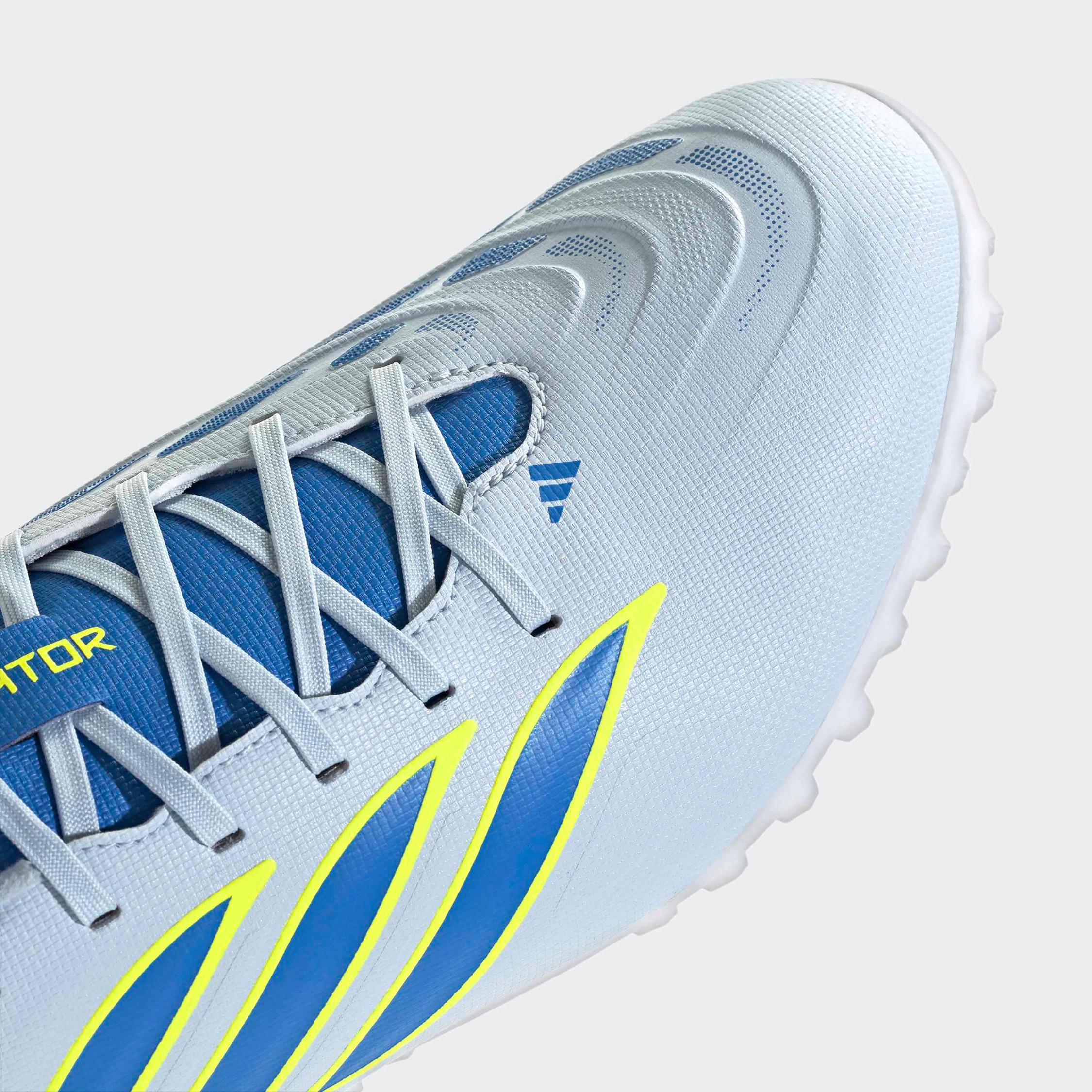 حذاء كرة قدم للعشب الصناعي بريداتور كلوب تي إف برباط للرجال من أديداس-sports-men-shoes-image-8