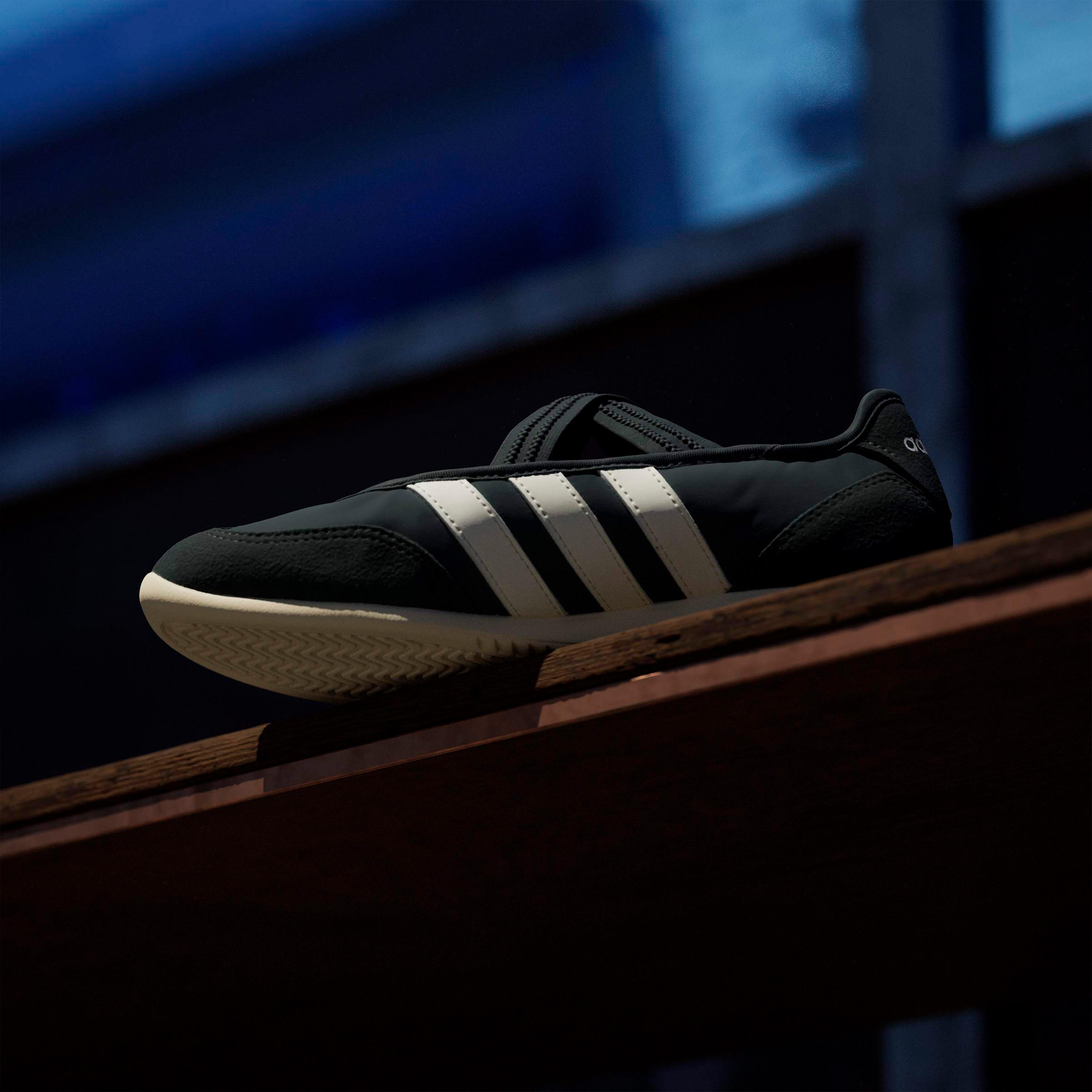 Adidas Women Barreda Striped Sports Shoes-sports-women-shoes-image-10