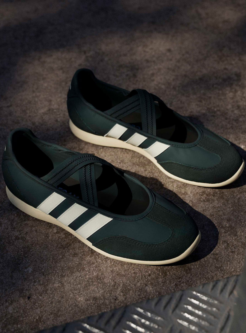 Adidas Women Barreda Striped Sports Shoes-sports-women-shoes-image-9