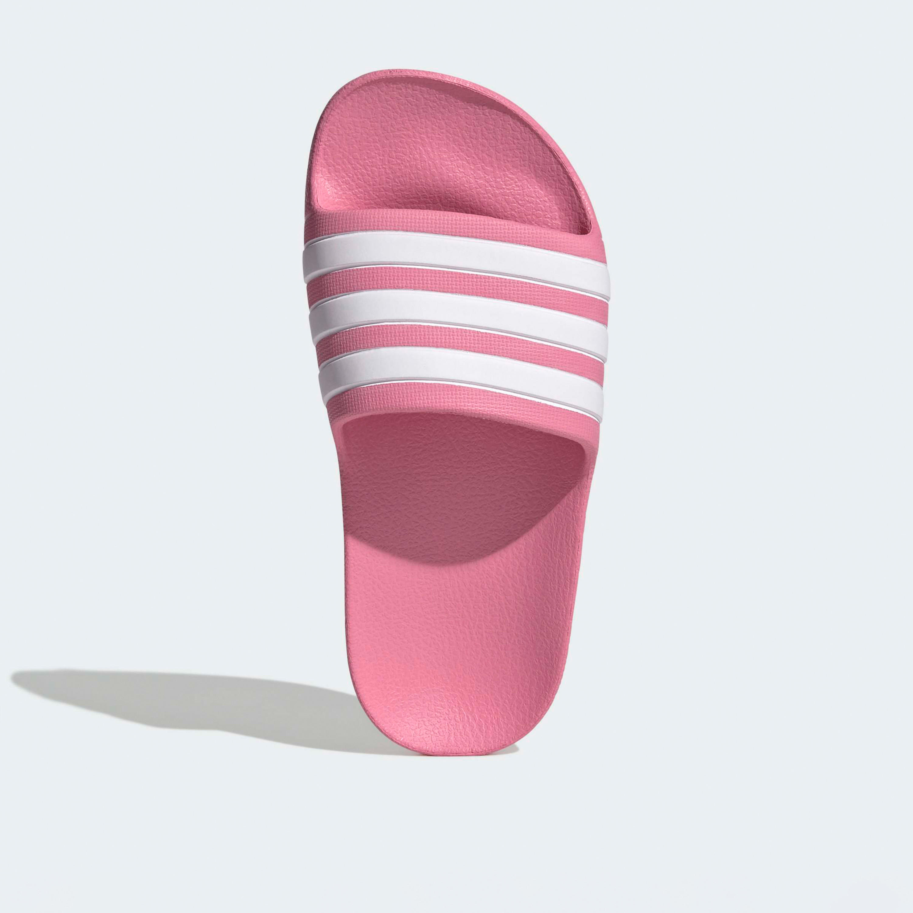 شبشب أديليت أكوا للبنات من أديداس-girls-shoes-flipflopsandslides-image-4