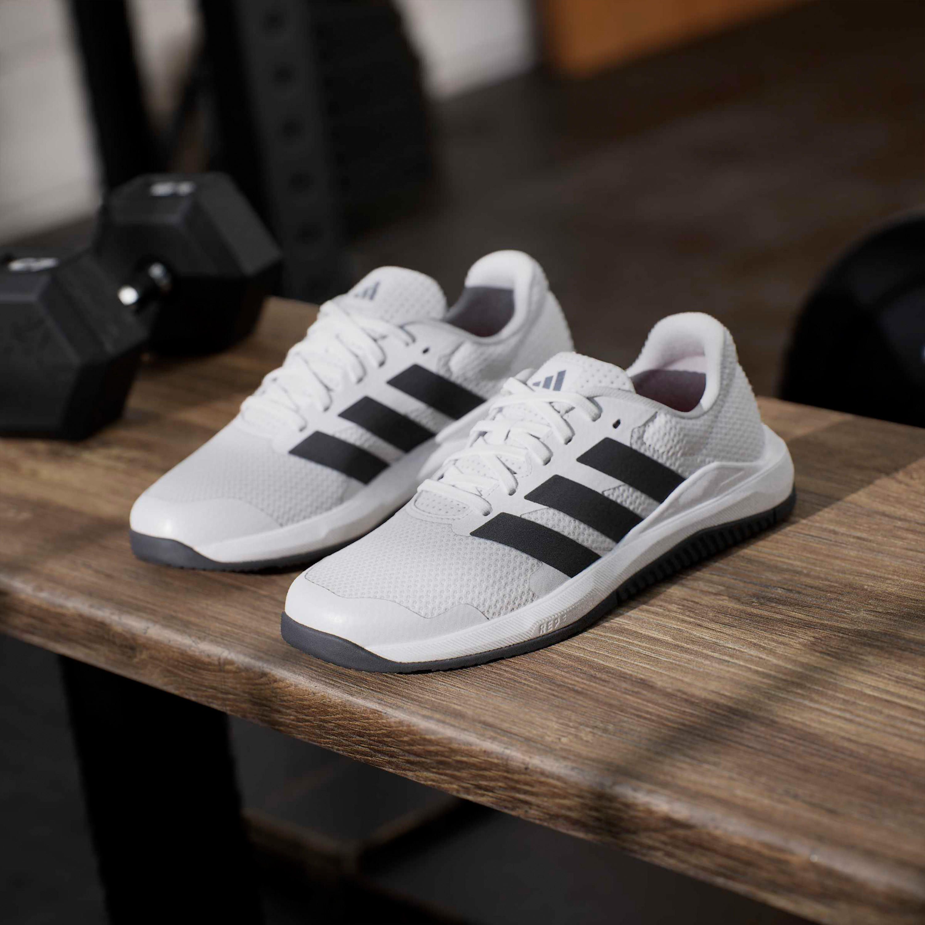 حذاء رياضي بأربطة للنساء من أديداس - دروب ست بيز-sports-women-shoes-image-9