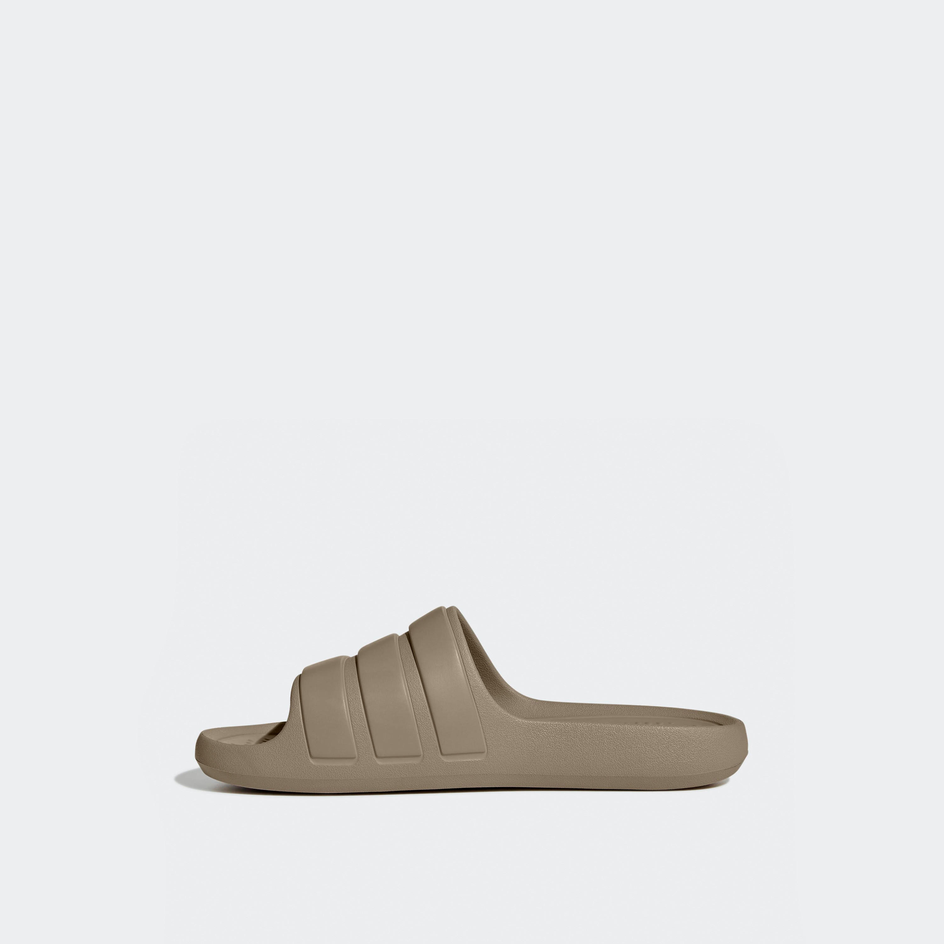 شبشب أديليت فلو بلون موحّد للرجال من أديداس-men-shoes-flipflopsandslides-image-3