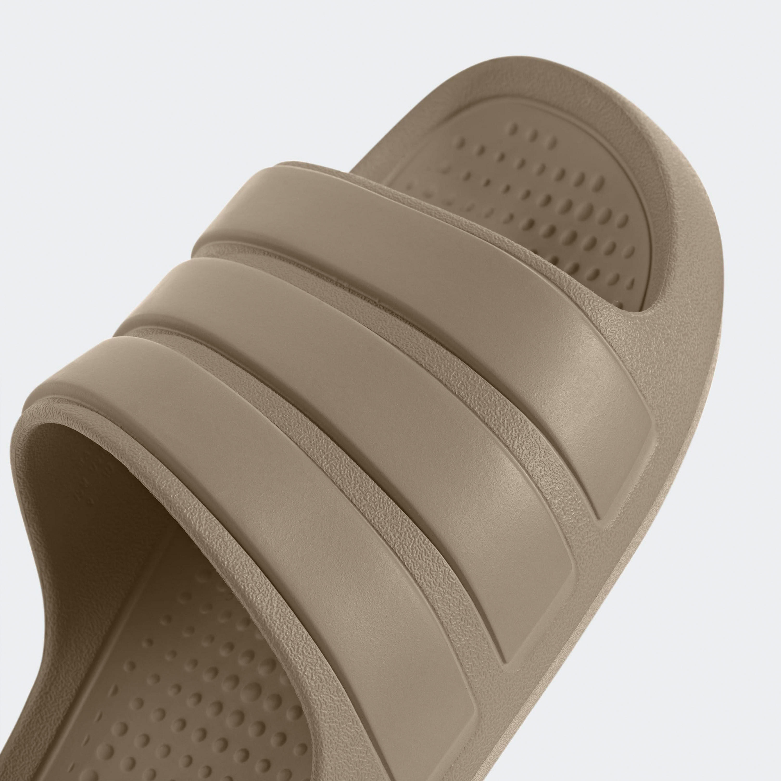 شبشب أديليت فلو بلون موحّد للرجال من أديداس-men-shoes-flipflopsandslides-image-7