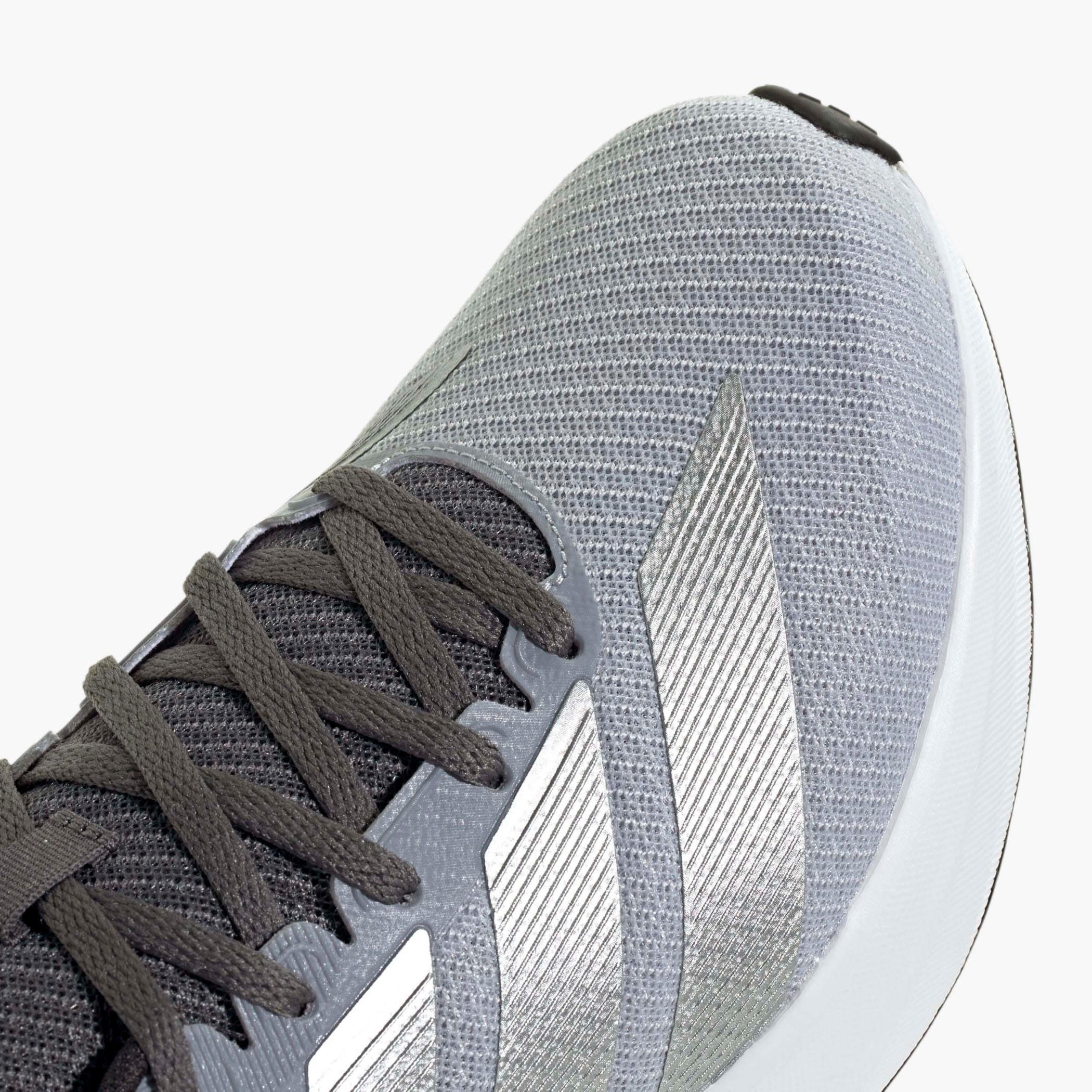 حذاء رياضي برباط إغلاق دورامو آر سي 2 إم للنساء من أديداس-sports-women-shoes-image-5