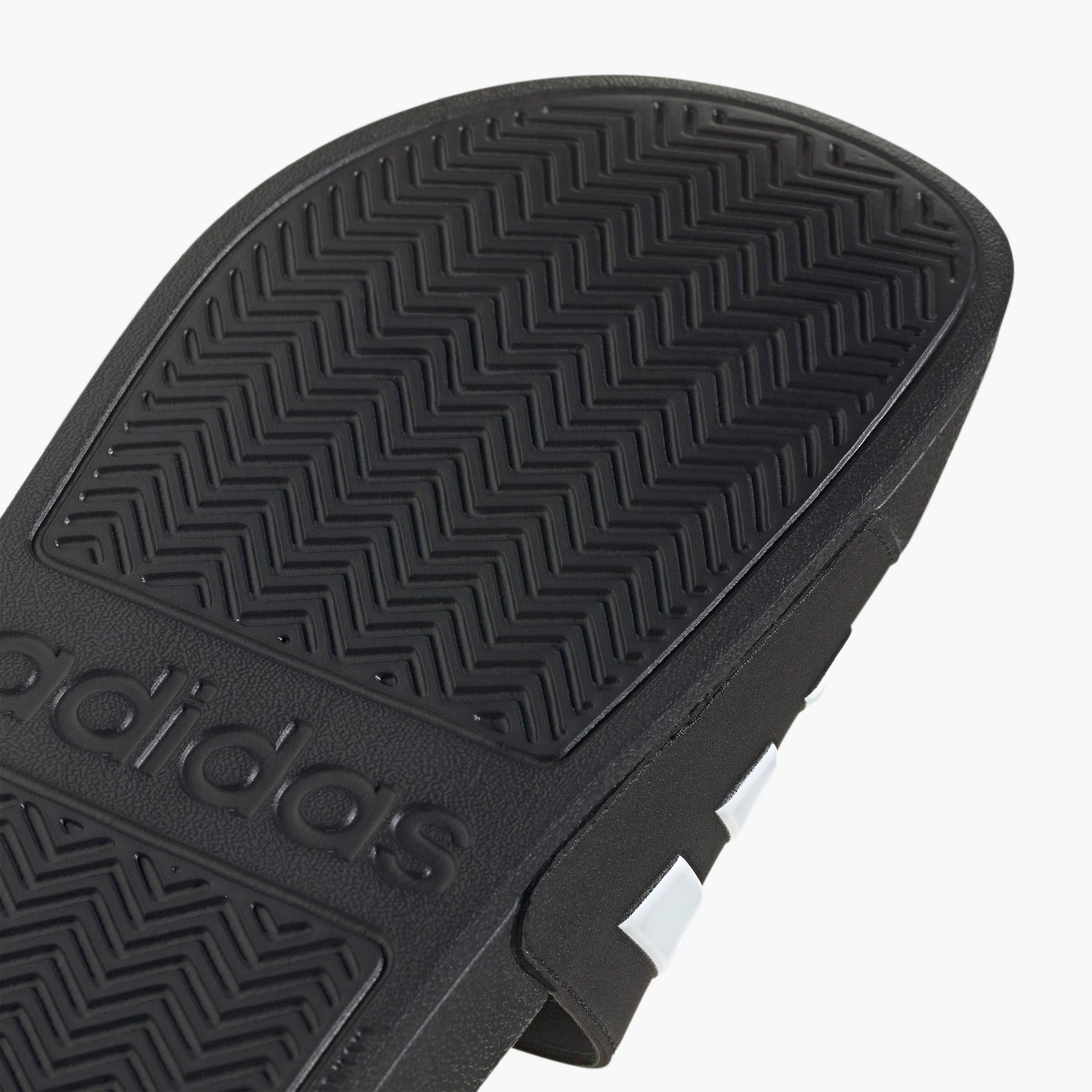 شبشب أديليت شاور بنقوش شعار يوفنتوس للرجال من أديداس-men-shoes-flipflopsandslides-image-7