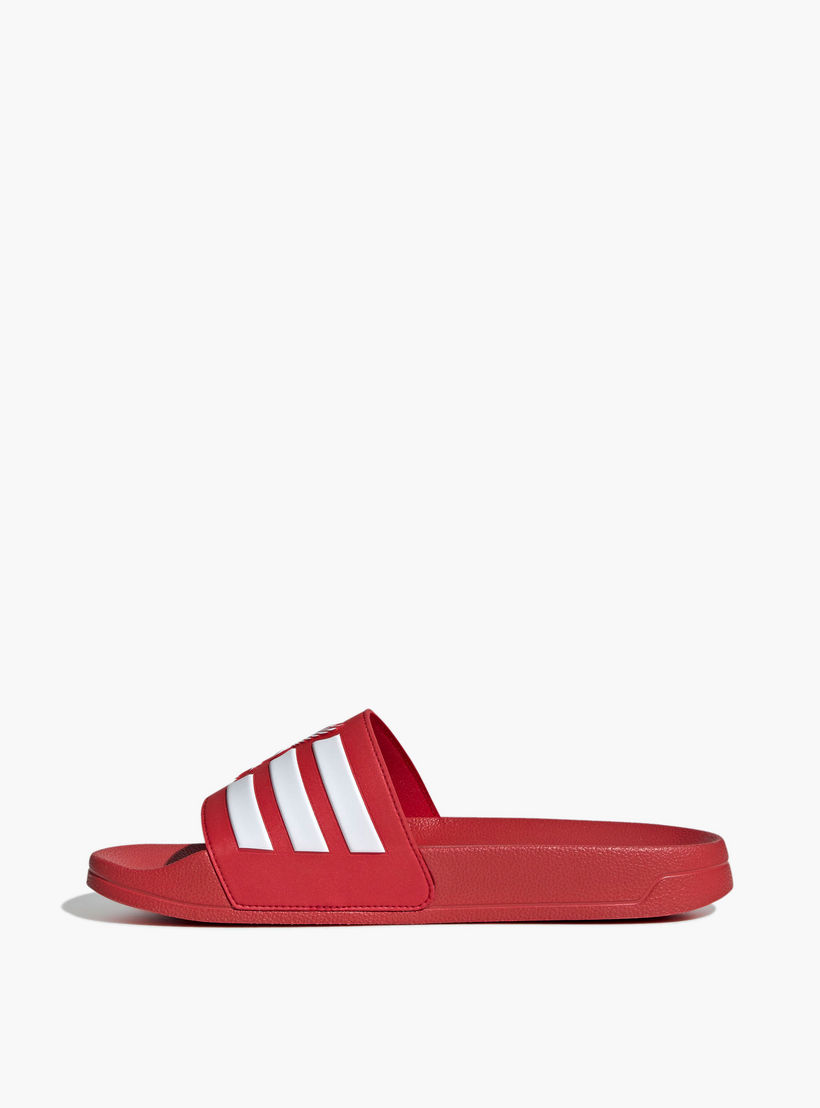 شبشب بطبعات شعار ليفربول أديليت شاور للرجال من أديداس-men-shoes-flipflopsandslides-image-3