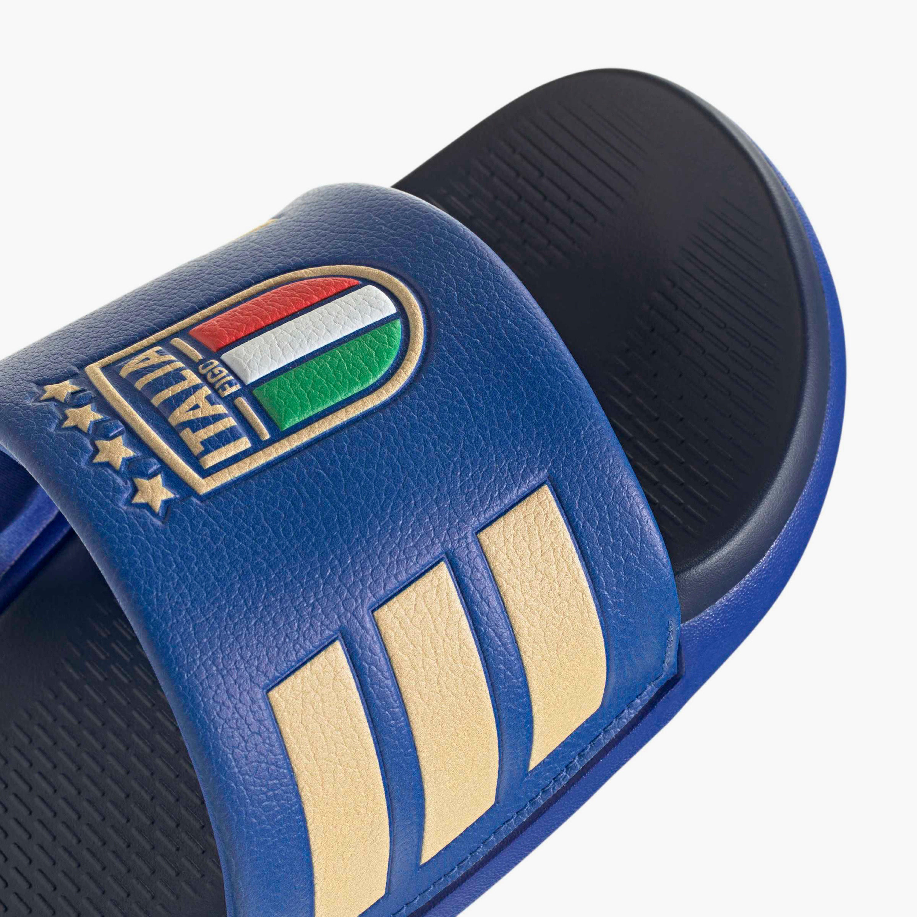 شبشب أديليت سي إم إف تي فيجك للرجال من أديداس-men-shoes-flipflopsandslides-image-7