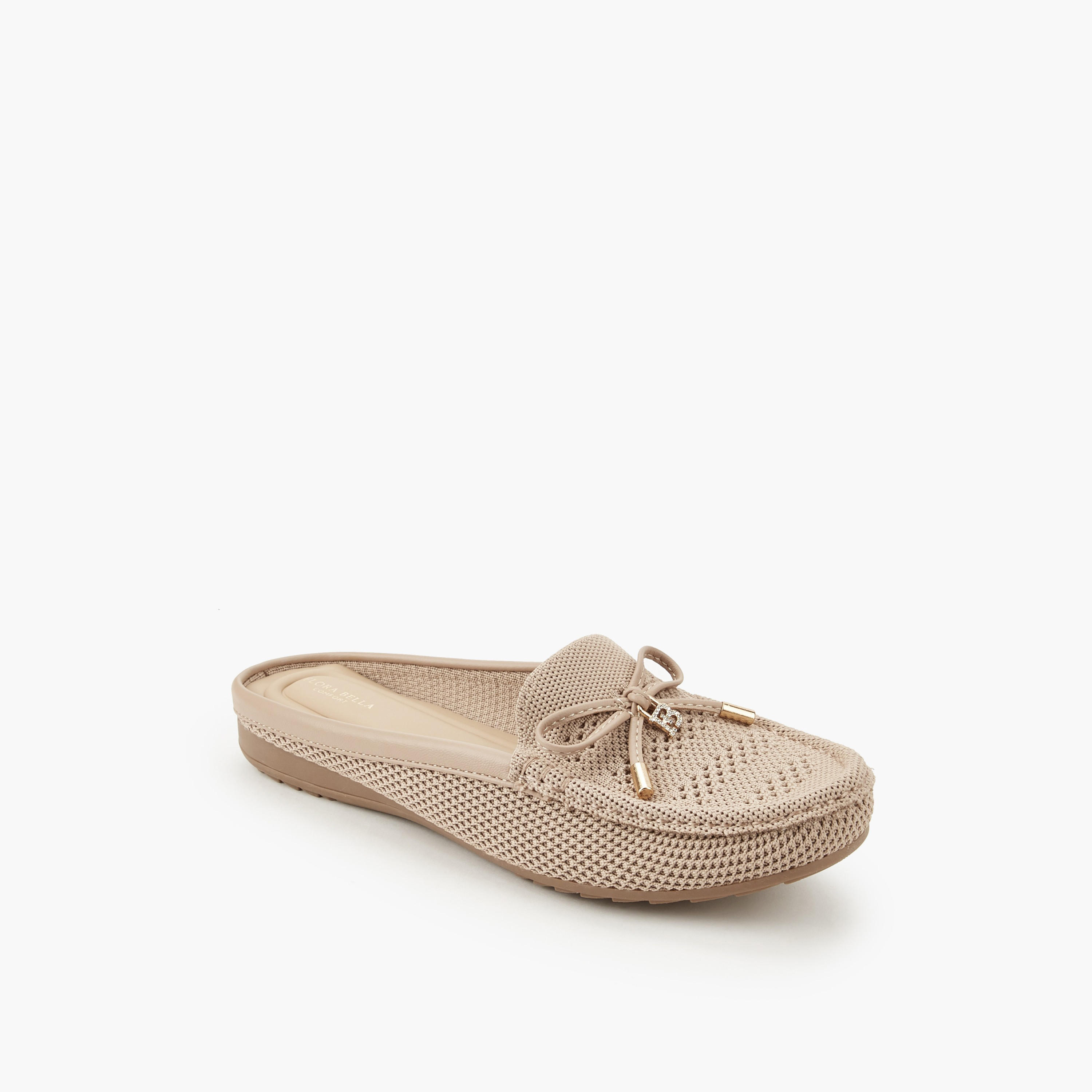 حذاء ميول سهل الارتداء للنساء من فلورا بيلا-women-shoes-flats-mules-image-2