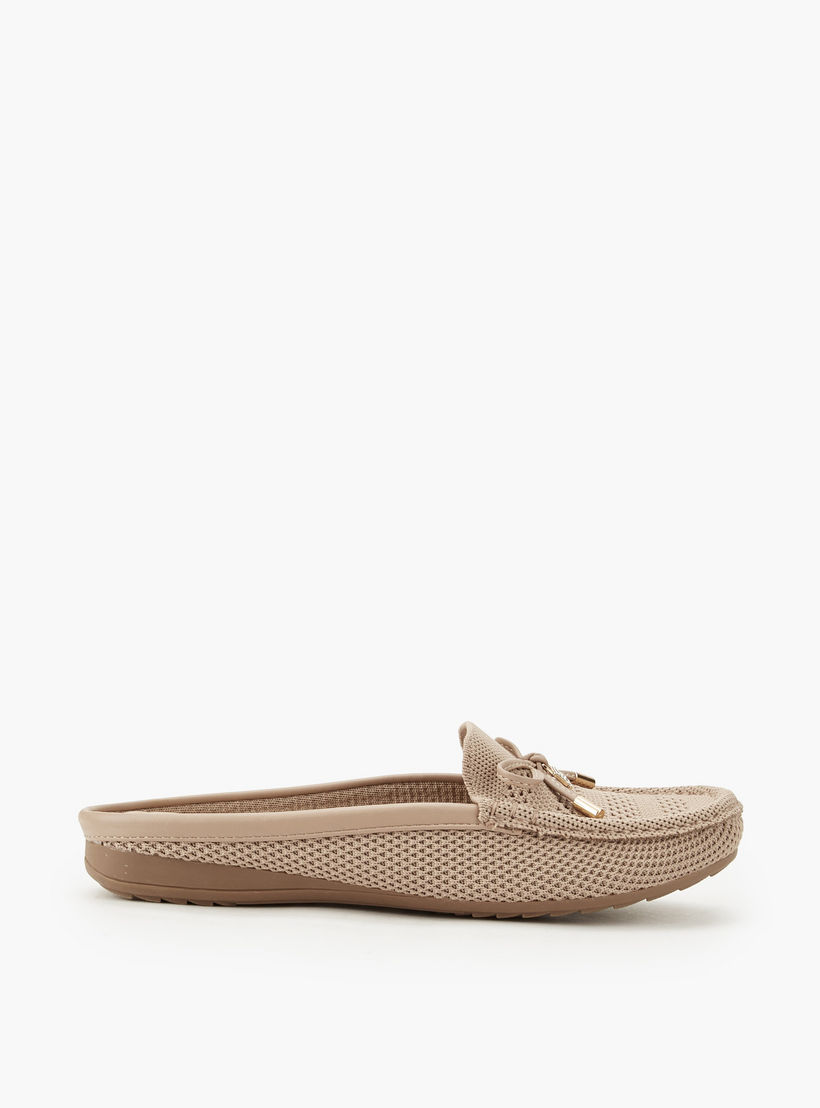 حذاء ميول سهل الارتداء للنساء من فلورا بيلا-women-shoes-flats-mules-image-3