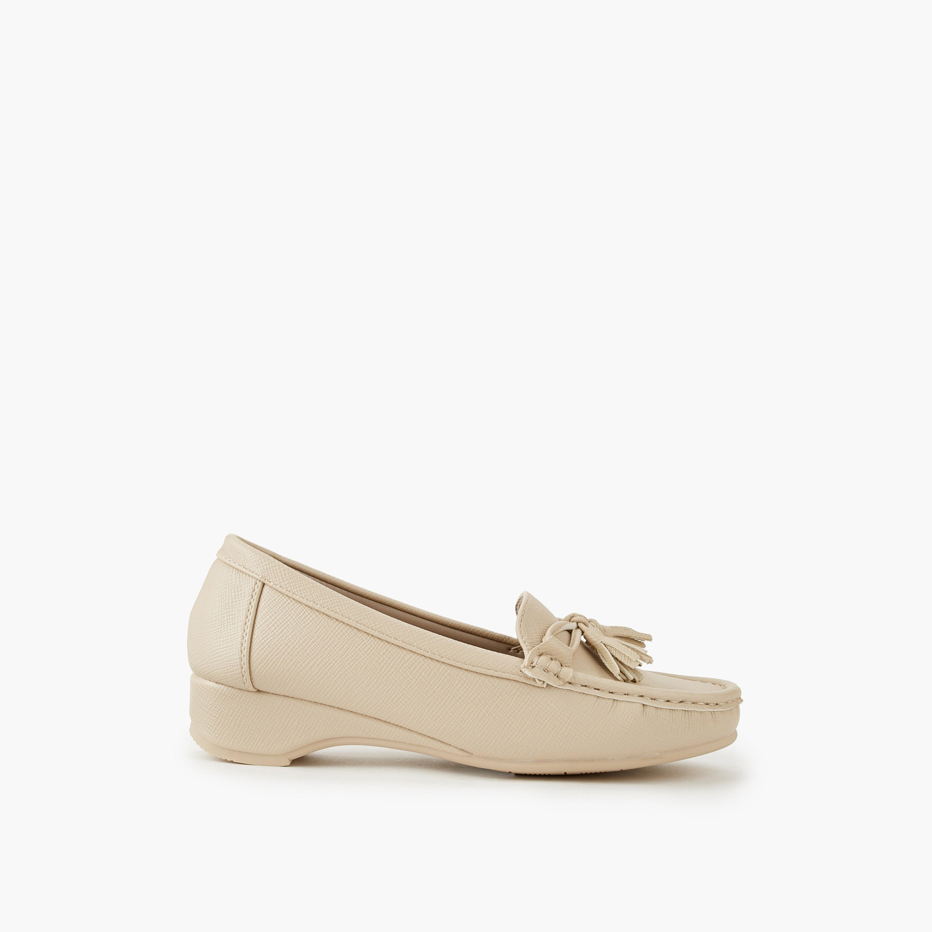 حذاء لوفر سهل الارتداء للنساء من فلورا بيلا-women-shoes-heels-image-3