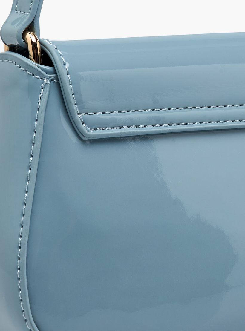 شنطة كتف بطبعات شعار ميتالك وسحاب إغلاق من فلورا بيلا-women-bagsandwallets-handbags-image-5