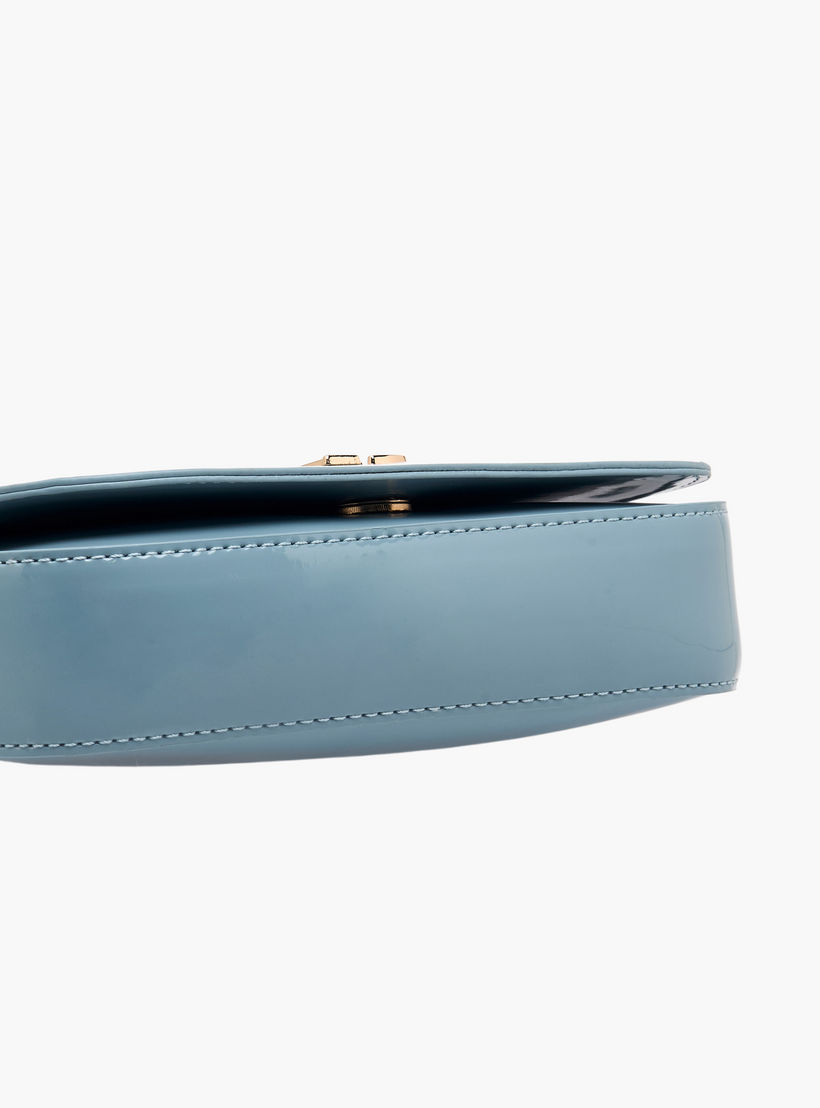 شنطة كتف بطبعات شعار ميتالك وسحاب إغلاق من فلورا بيلا-women-bagsandwallets-handbags-image-6