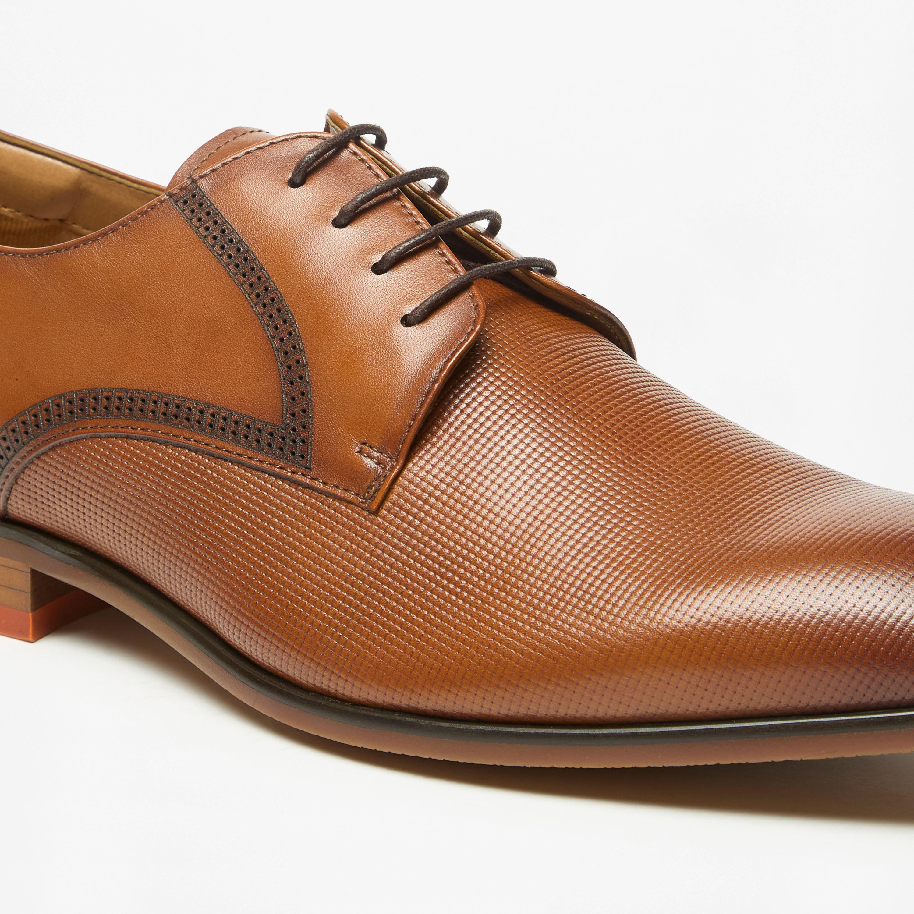 حذاء ديربي جلد برباط إغلاق للرجال من دوتشيني-men-shoes-formalshoes-image-5