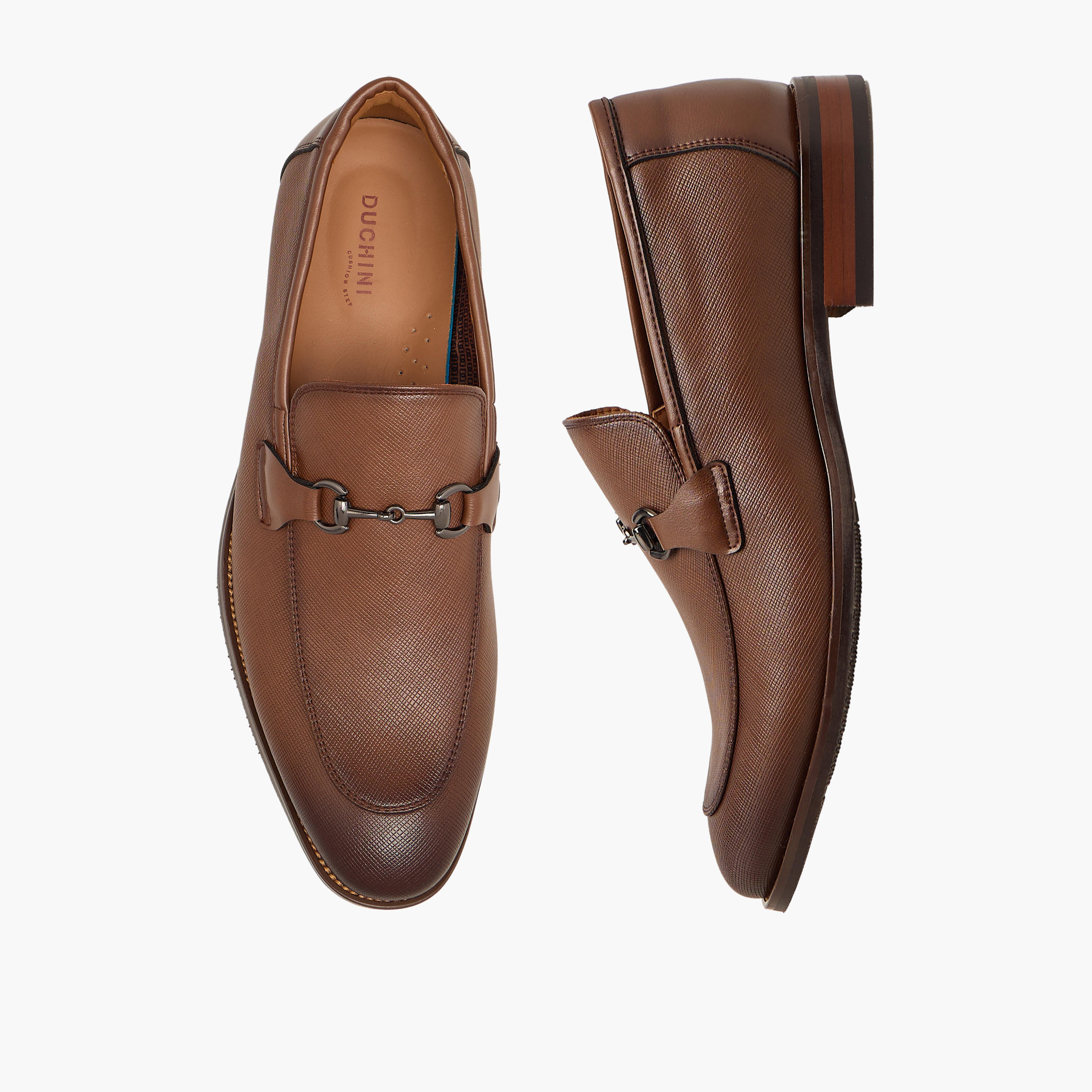 حذاء خفيف جلد بزينة معدنية من دوتشيني-men-shoes-formalshoes-image-1