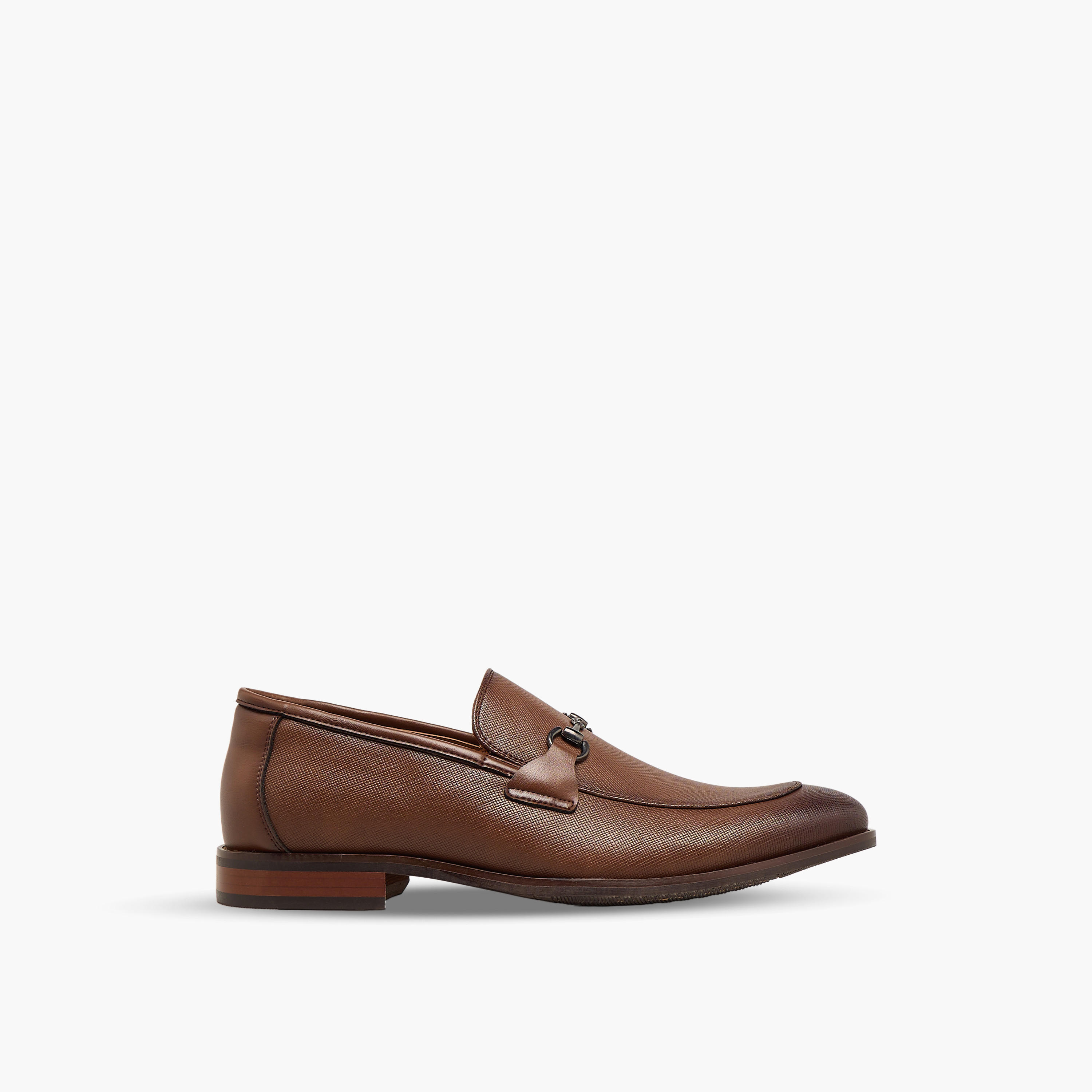 حذاء خفيف جلد بزينة معدنية من دوتشيني-men-shoes-formalshoes-image-3