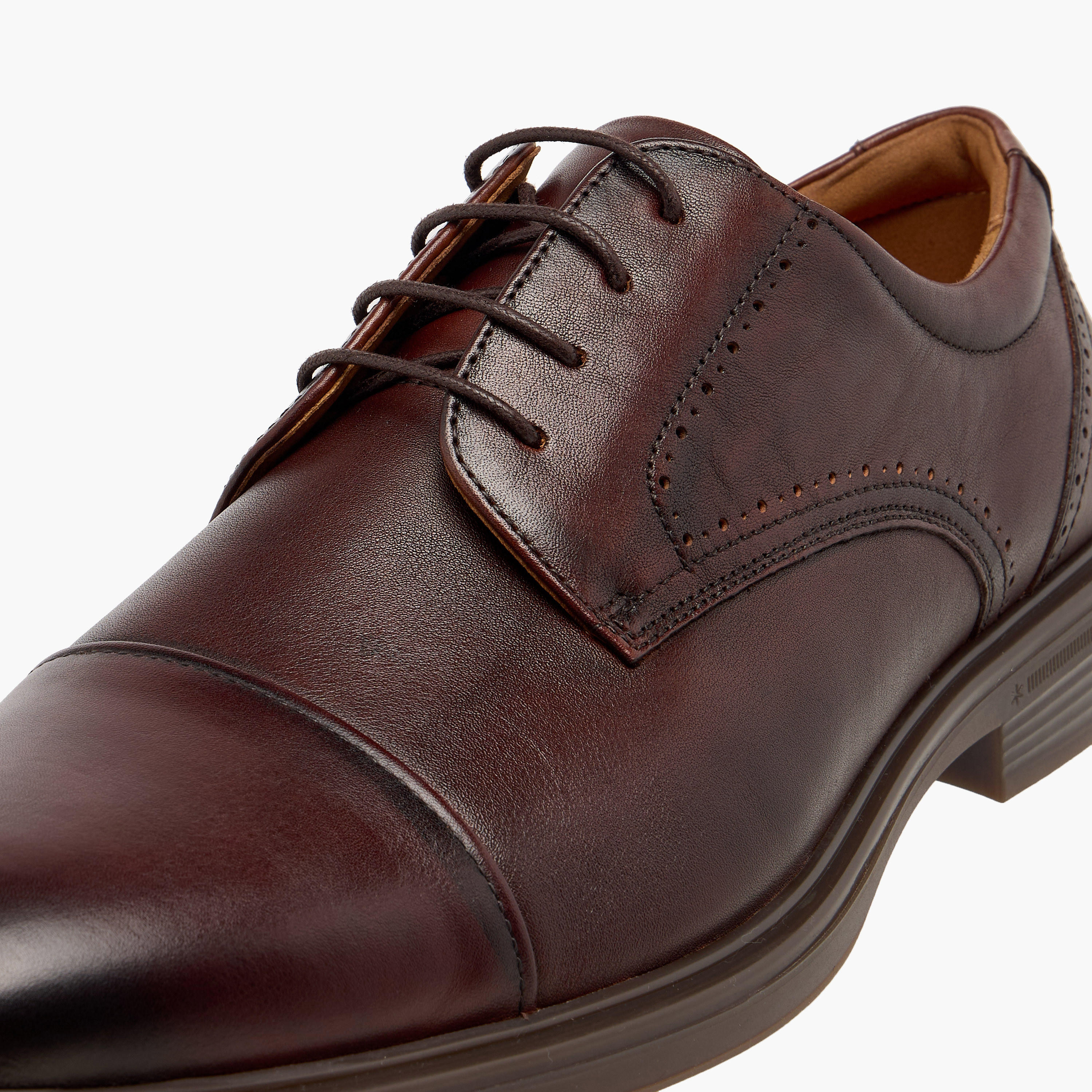 حذاء ديربي جلد طبيعي برباط للرجال من لو كونفور-men-shoes-formalshoes-image-4