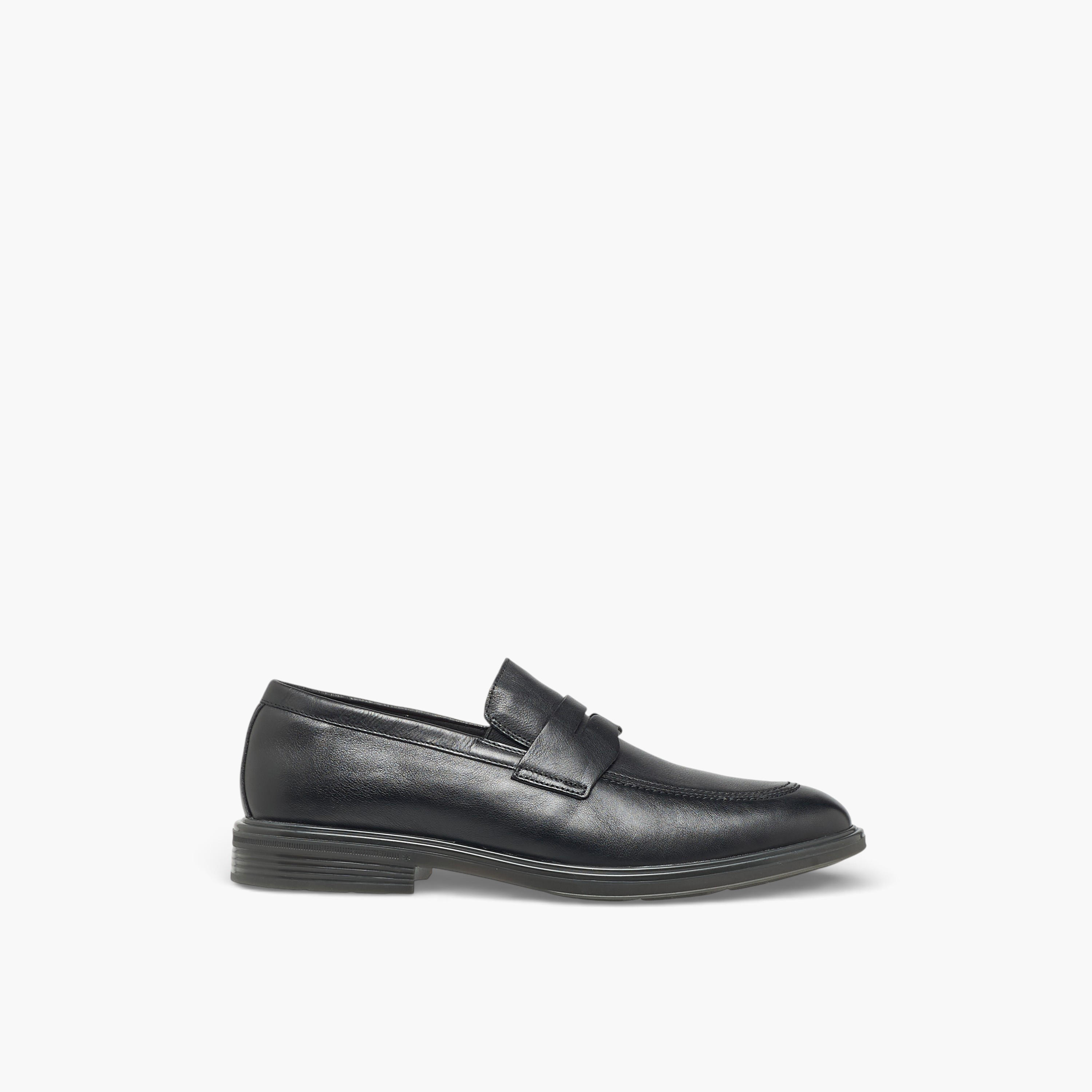 حذاء لو كونفور للرجال بدون رباط من الجلد الطبيعي-men-shoes-loafersandmoccasins-image-3