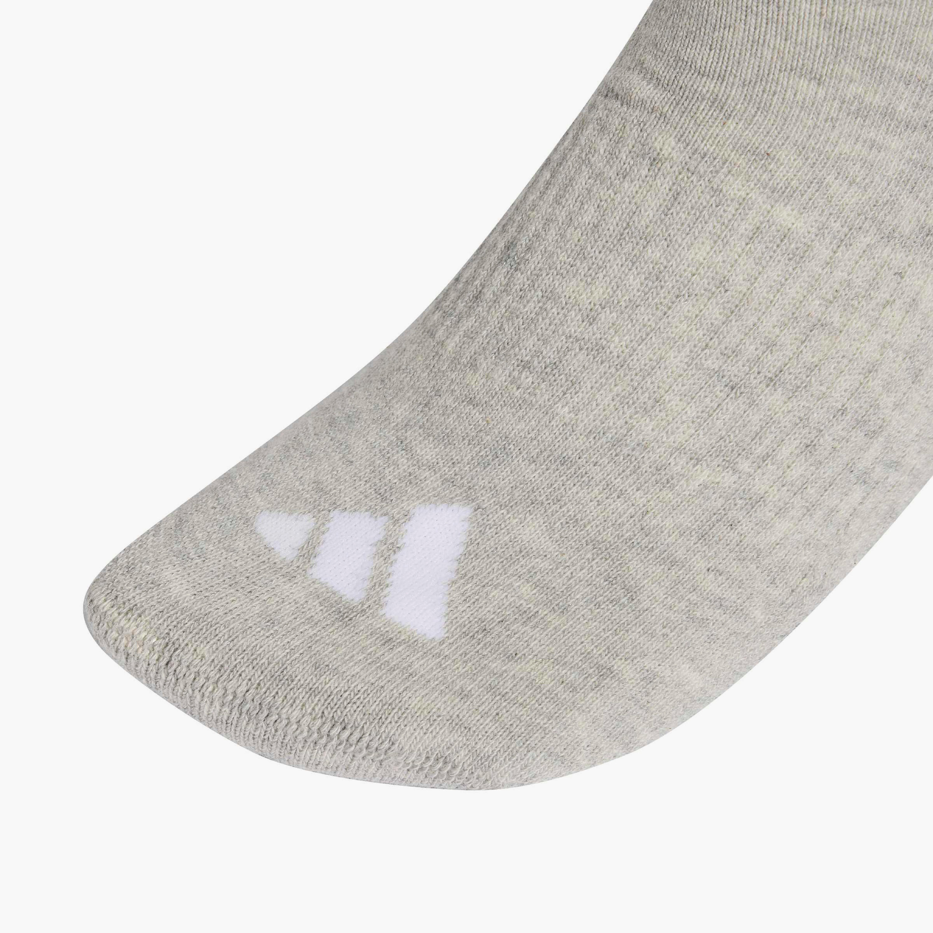 طقم جوارب رياضية 3 أزواج بطول الكاحل للرجال من أديداس-men-socks-image-3