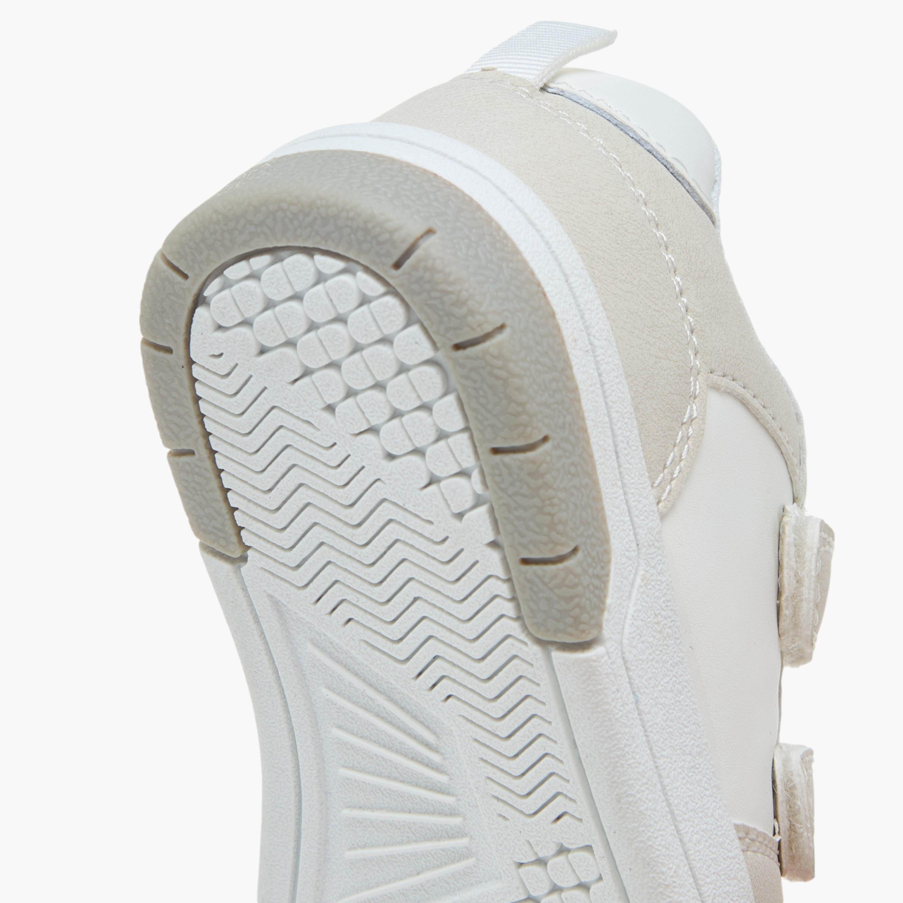 حذاء سنيكرز بألواح وشريط إغلاق لاصق من إل بي إل من شو إكسبريس-boys-shoes-schoolshoes-image-5
