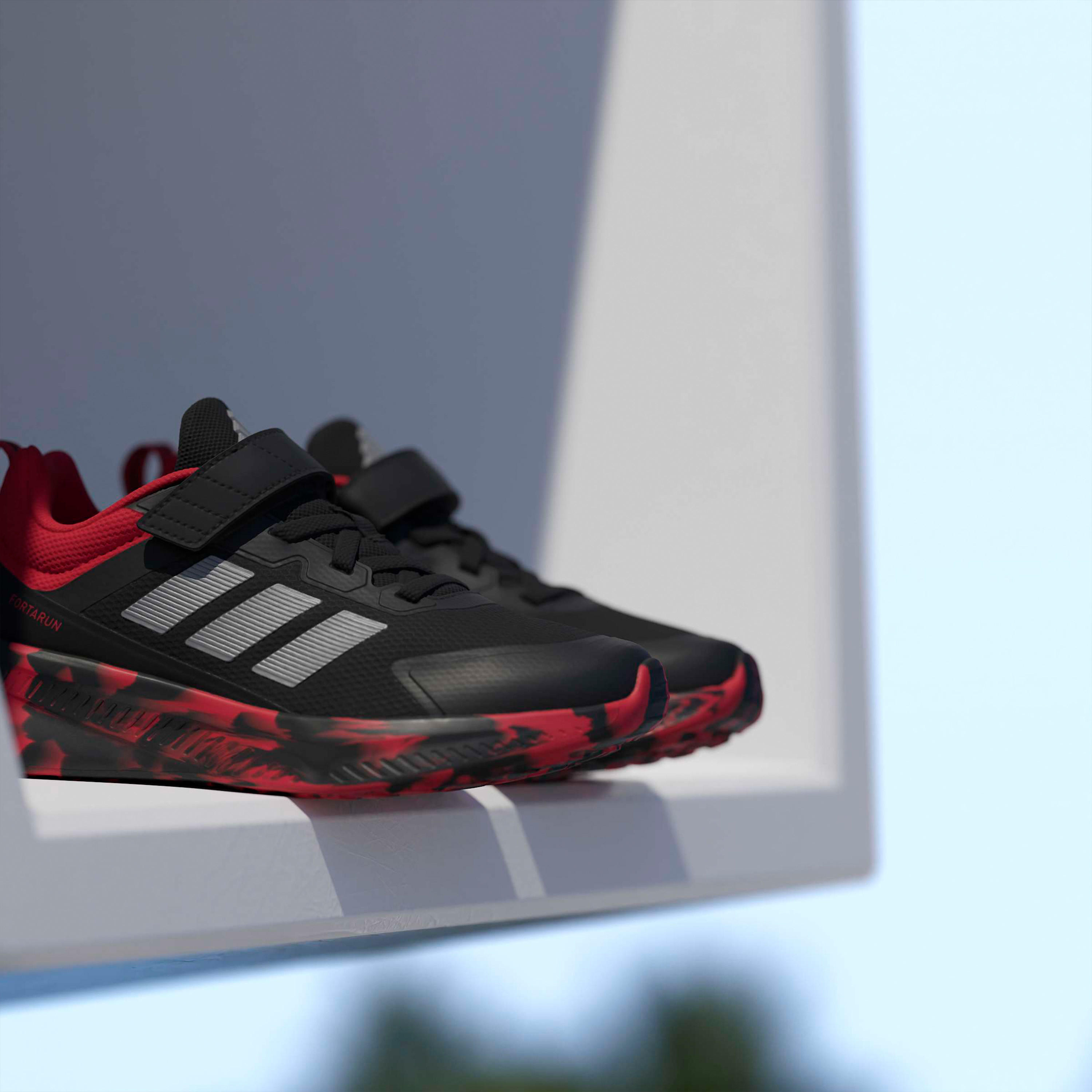 حذاء جري بنعل مبطّن ورباط فورتارن 4.0 إي أي سي للأطفال من أديداس-boys-shoes-schoolshoes-image-13