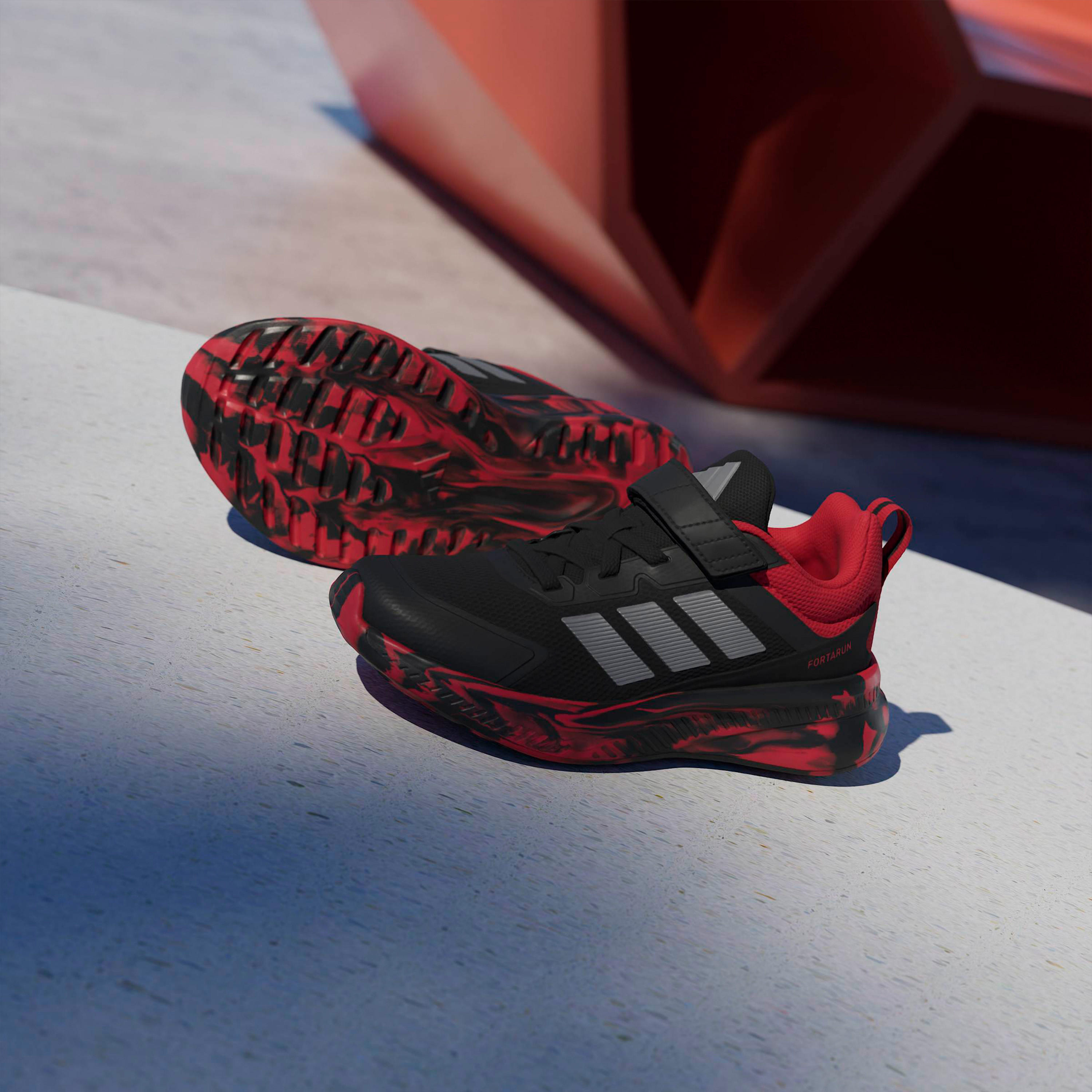 حذاء جري بنعل مبطّن ورباط فورتارن 4.0 إي أي سي للأطفال من أديداس-boys-shoes-schoolshoes-image-9