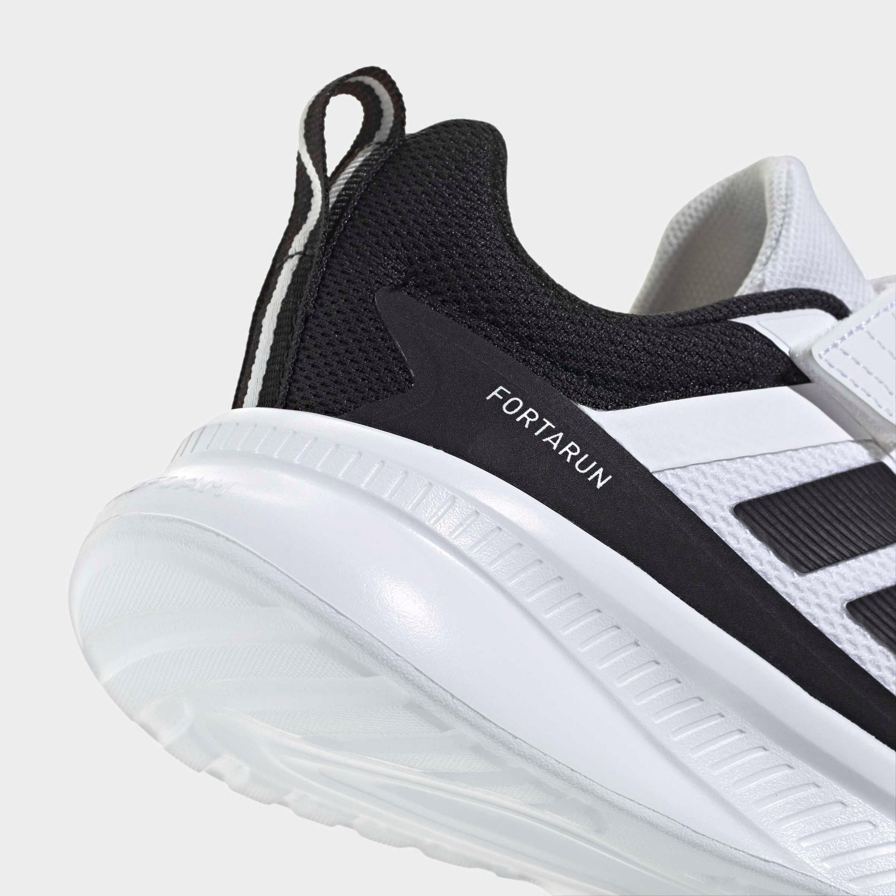 حذاء جري بنعل مبطّن ورباط فورتارن 4.0 إي أي سي للأطفال من أديداس-boys-shoes-schoolshoes-image-5