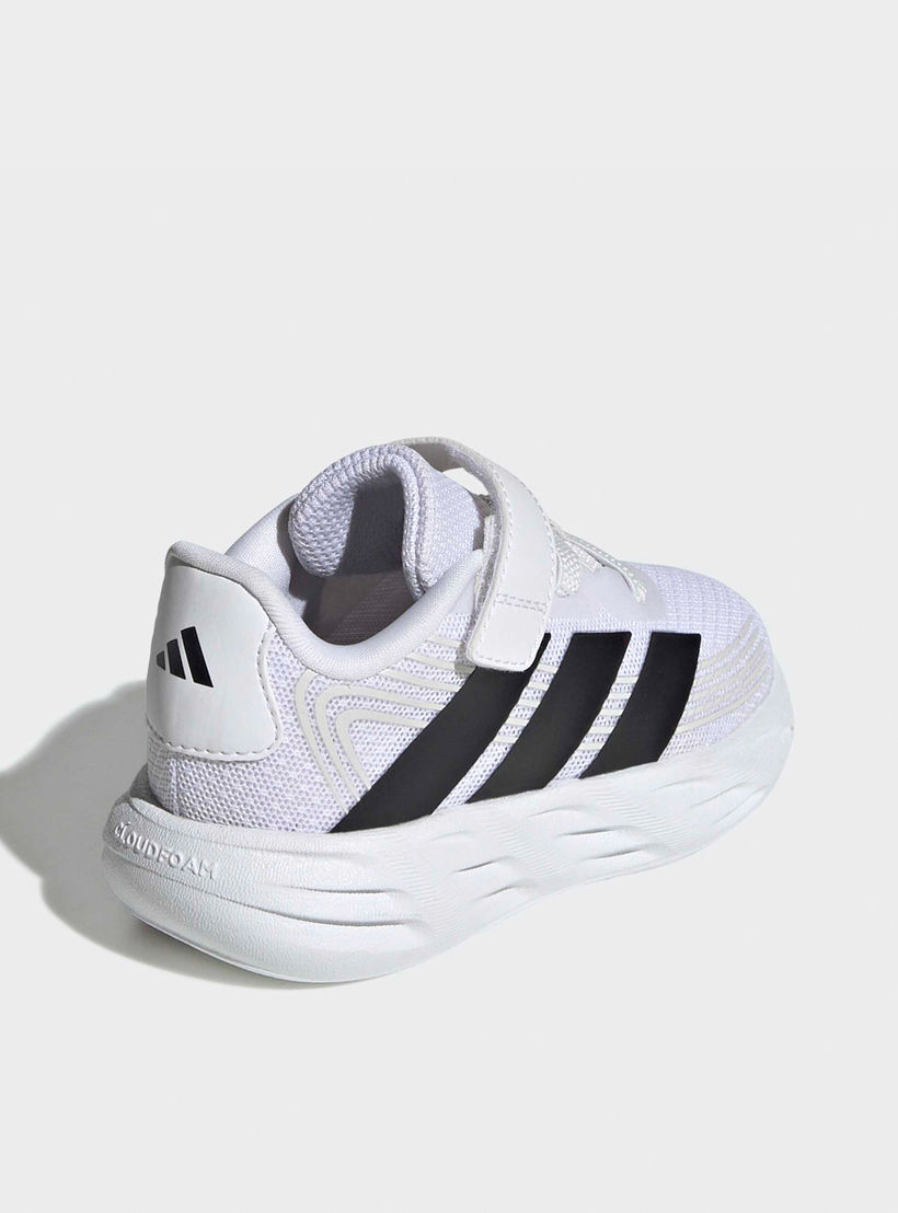 حذاء جري بشريط إغلاق جلاكسي 8 إي أل للفتيات من أديداس-baby-girls-shoes-closedshoes-image-7