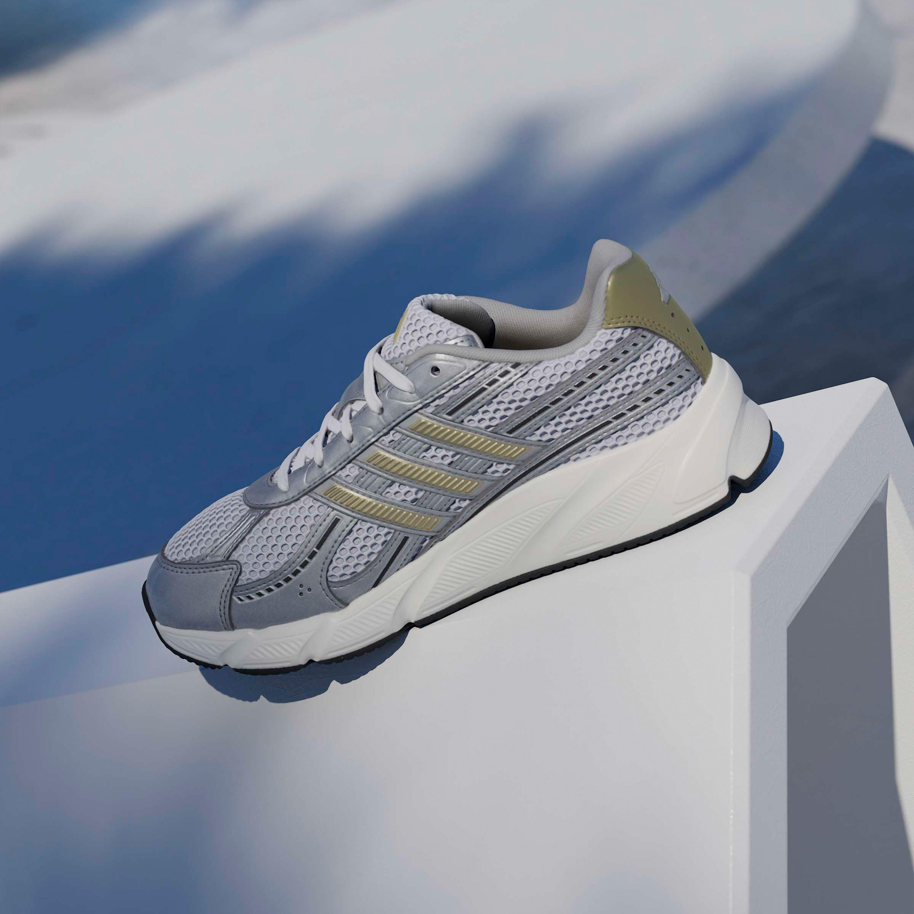 Adidas Women Technochaos 2000 Lace-Up Ankle Sneakers-sports-women-shoes-image-10