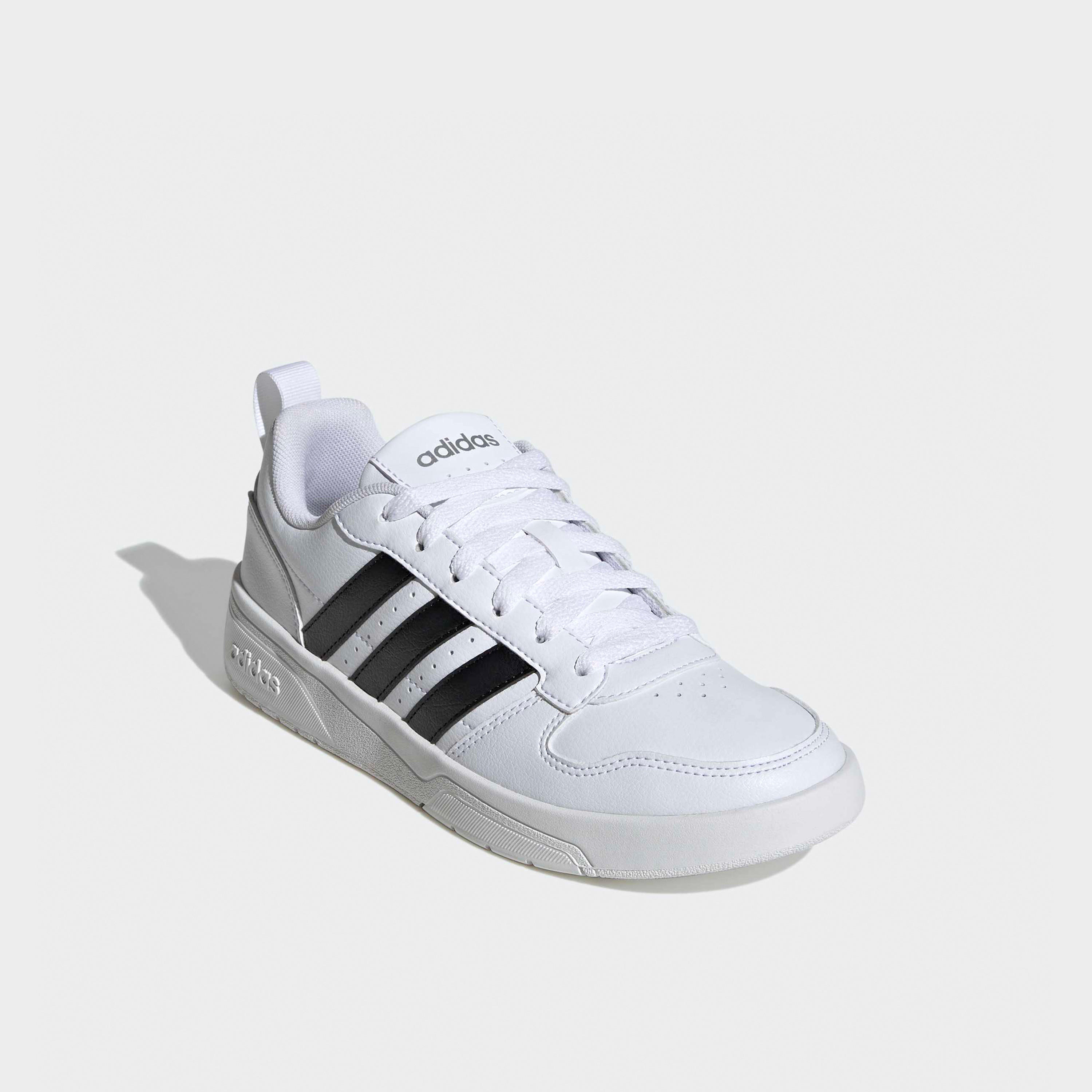 حذاء سنيكرز كاحل مخطط برباط كورتويف للنساء من أديداس-women-shoes-sneakers-image-1