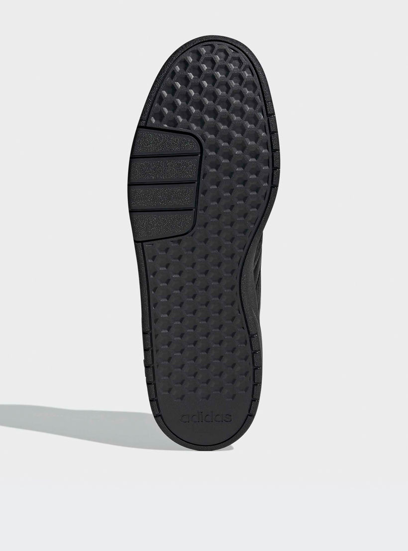 حذاء سنيكرز طول الكاحل برباط كورتويف للرجال من أديداس-men-shoes-sneakers-image-4