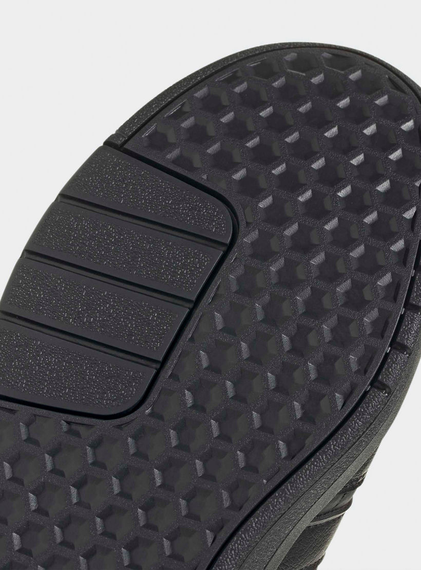 حذاء سنيكرز طول الكاحل برباط كورتويف للرجال من أديداس-men-shoes-sneakers-image-5