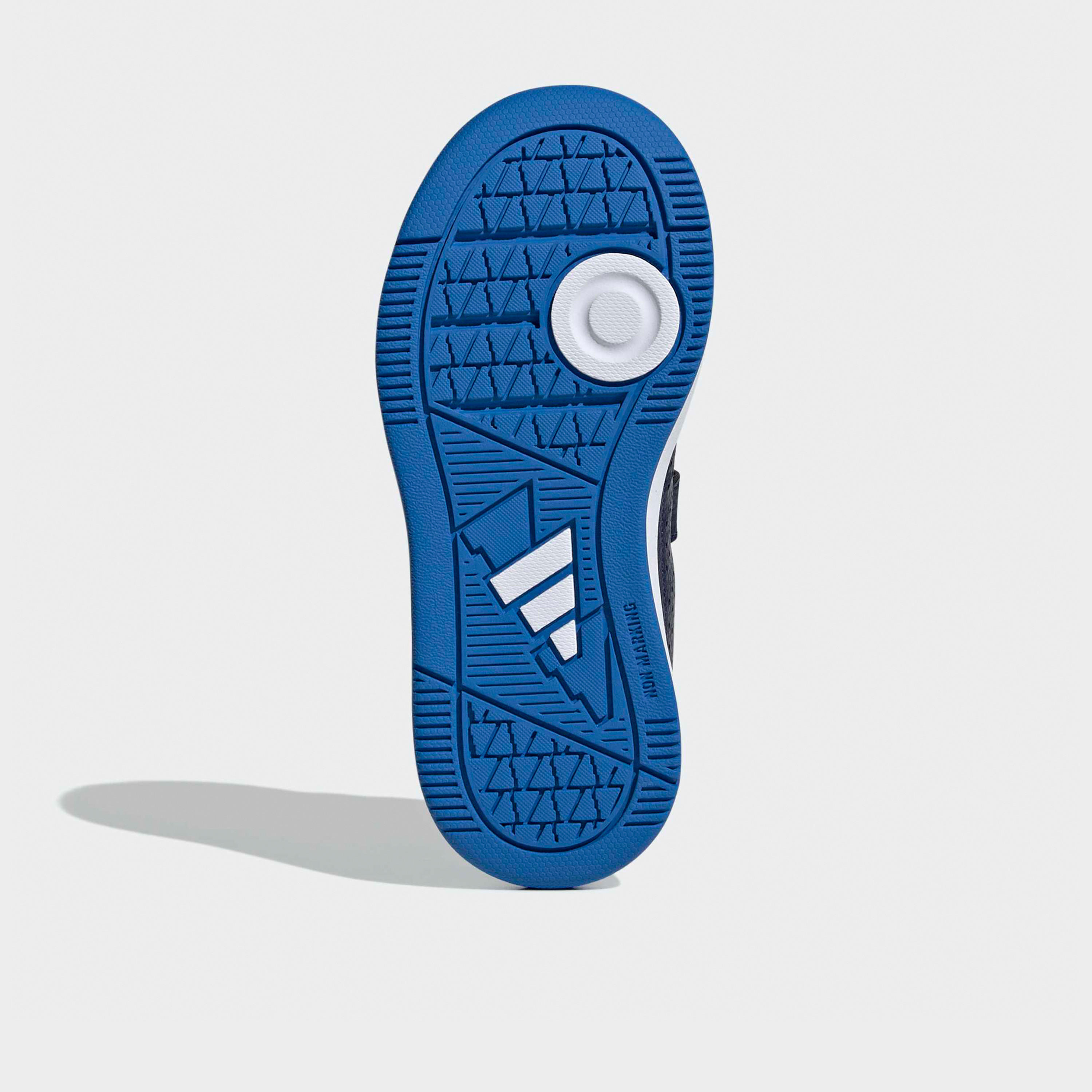 حذاء رياضي بشريط إغلاق لاصق للأطفال من أديداس-sports-boys-shoes-image-4